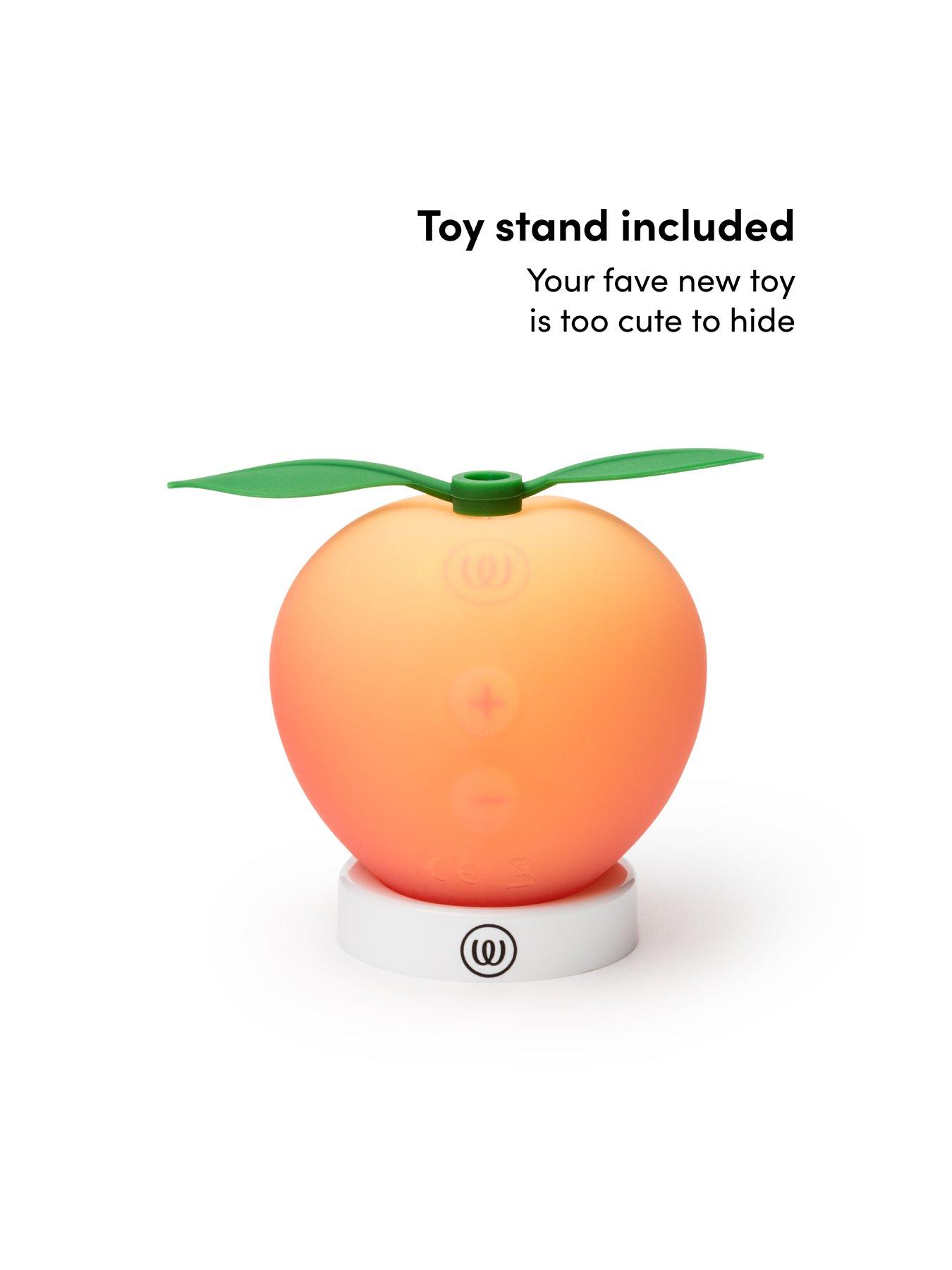 Image 4 of 8 of Womanizer Peach Clitoral Suction Stimulator