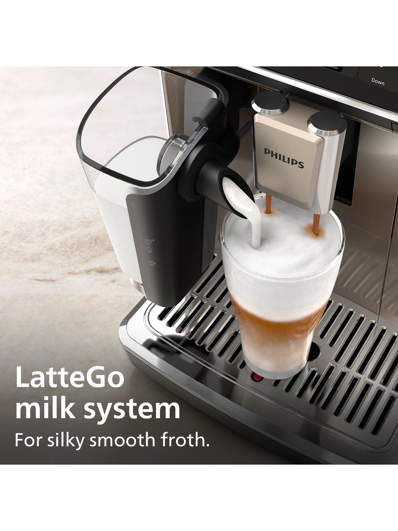 Image 4 of 7 of Philips 2300 Series Fully Automated Espresso Machine