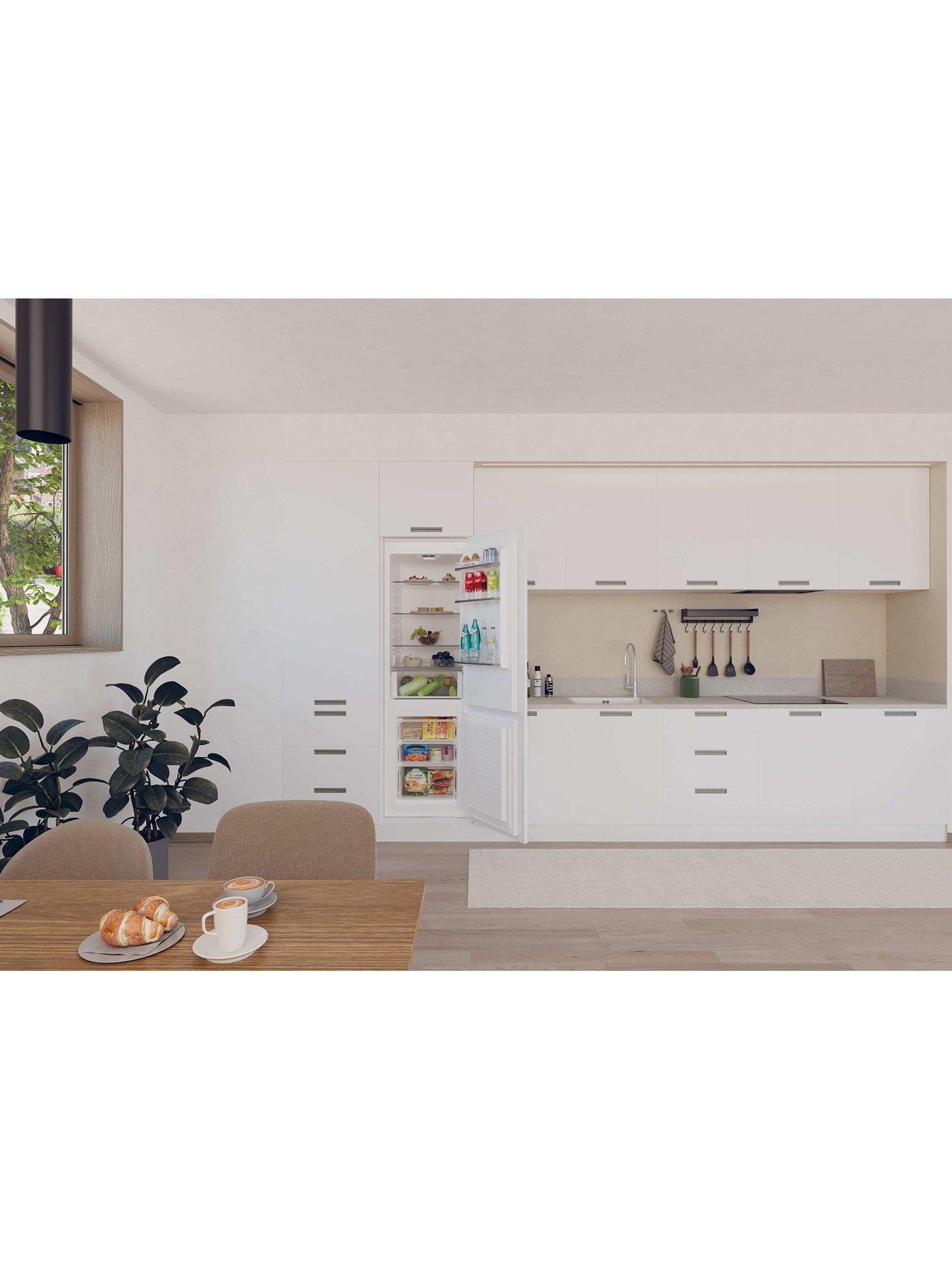 Image 3 of 5 of Hoover HOBBML18EK Two Door Combi BUILT IN FRIDGE FREEZER White