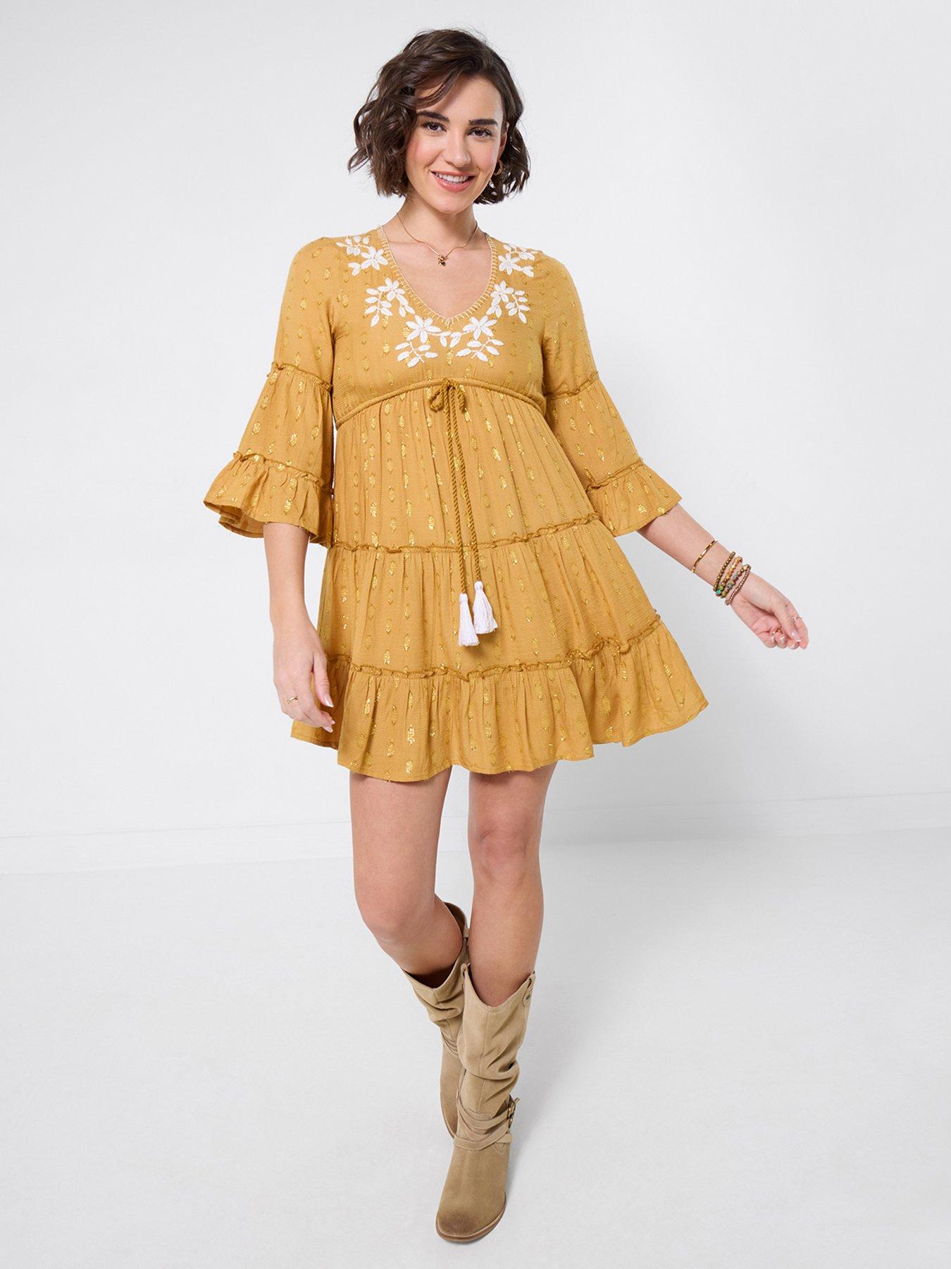 slim fit dress slacks Sail to Sable Black & Gold Jacquard Button Front Tunic Dress Black/Gold Jacquard / XXL / H25133 main image 1