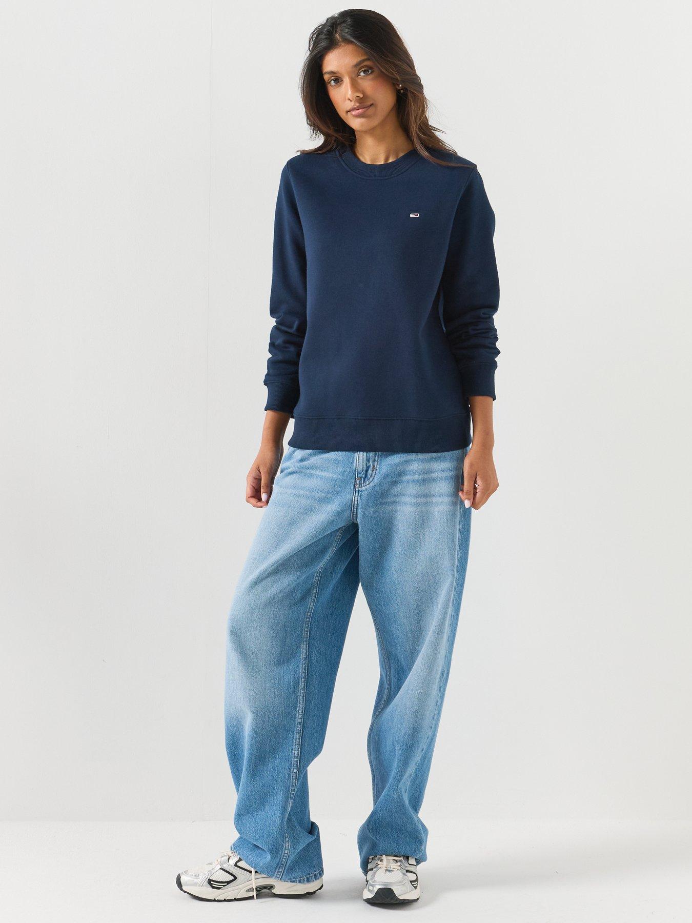 Image 3 of 6 of Tommy Jeans Women's Flag Logo Crew Neck Sweatshirt - Navy