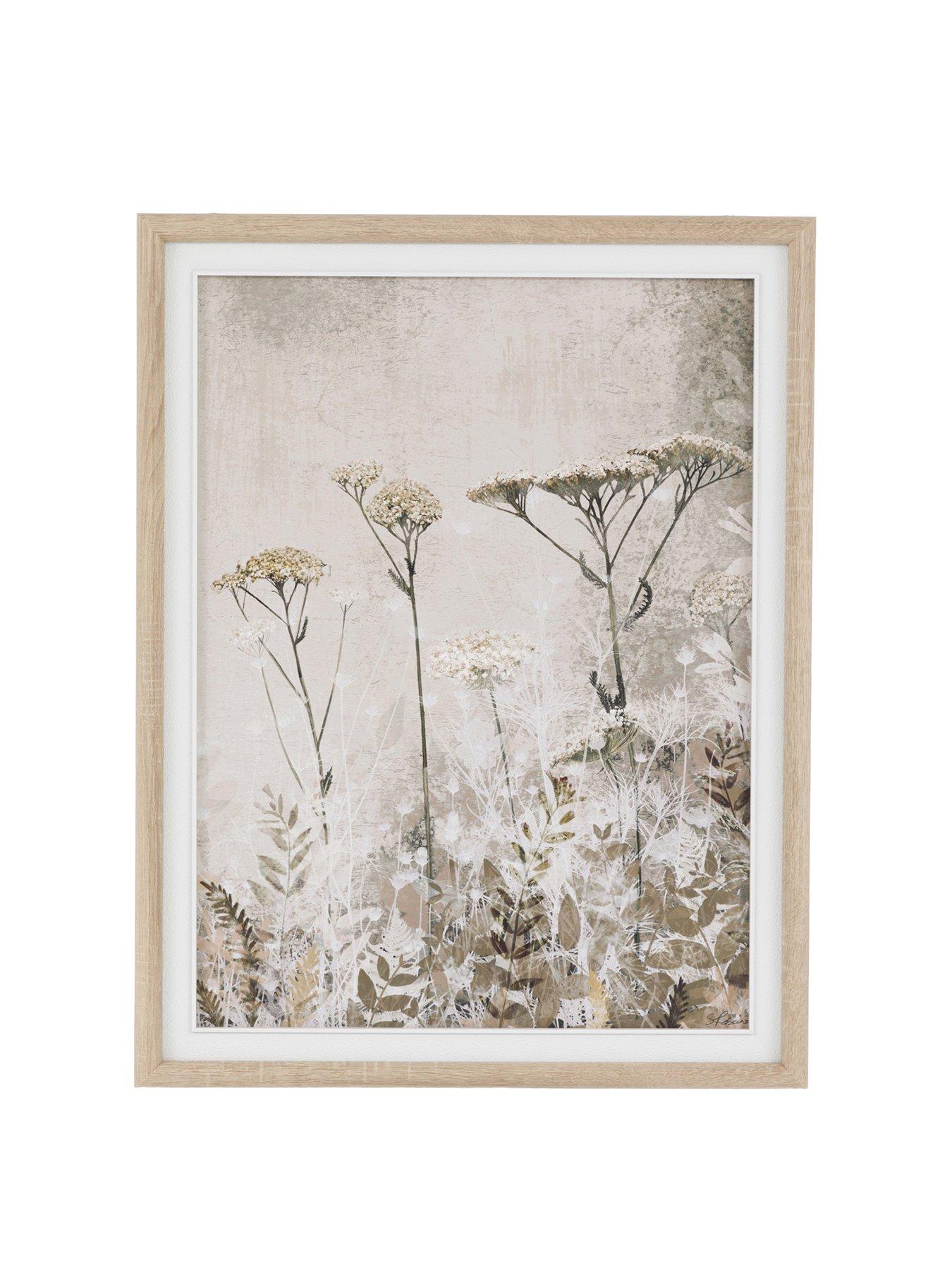 Image 2 of 4 of Gallery Simplicity Framed Canvas 690x40x890mm