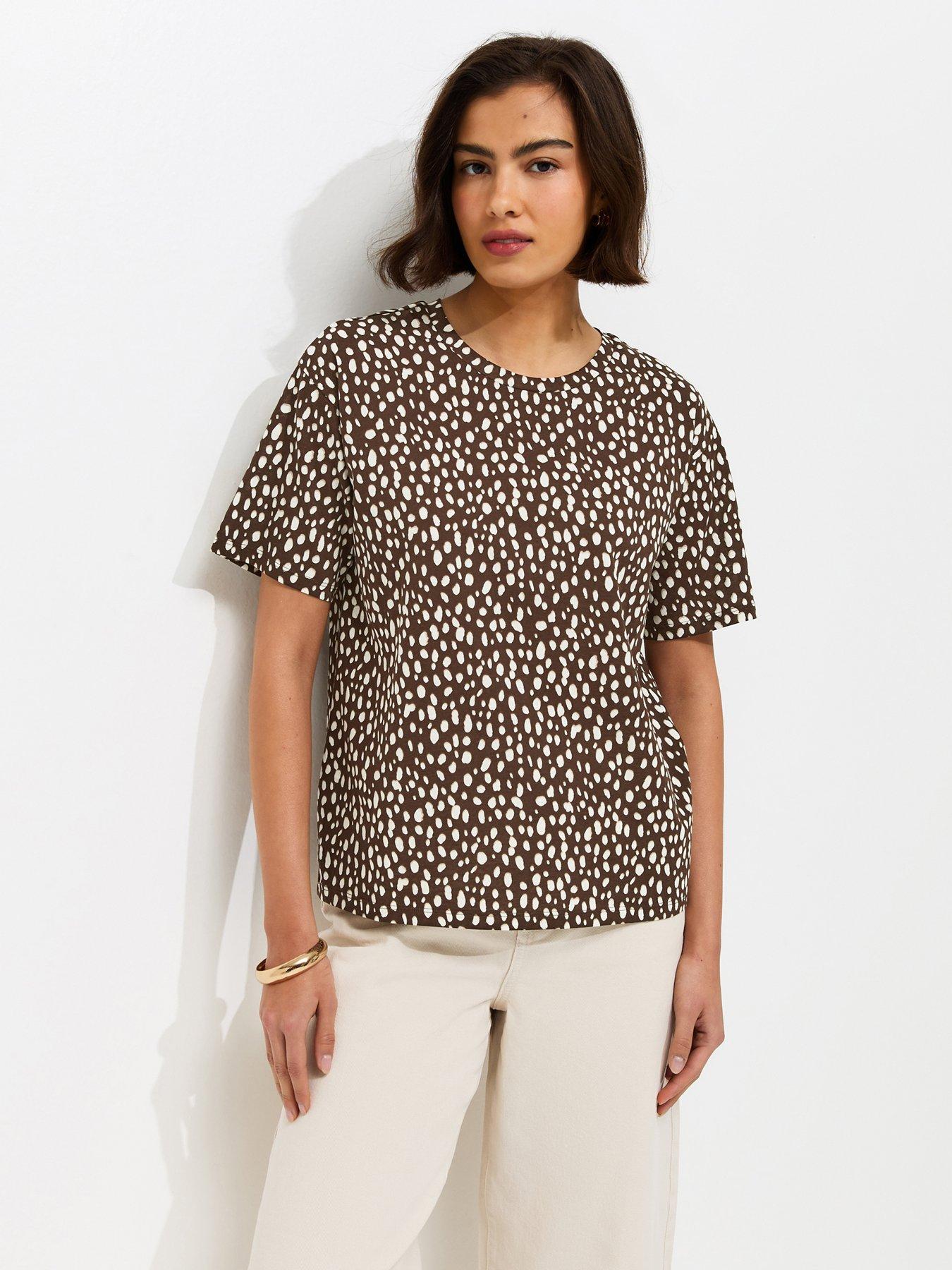 Image 1 of 5 of New Look Abstract Spot Print Easy T-Shirt - Brown