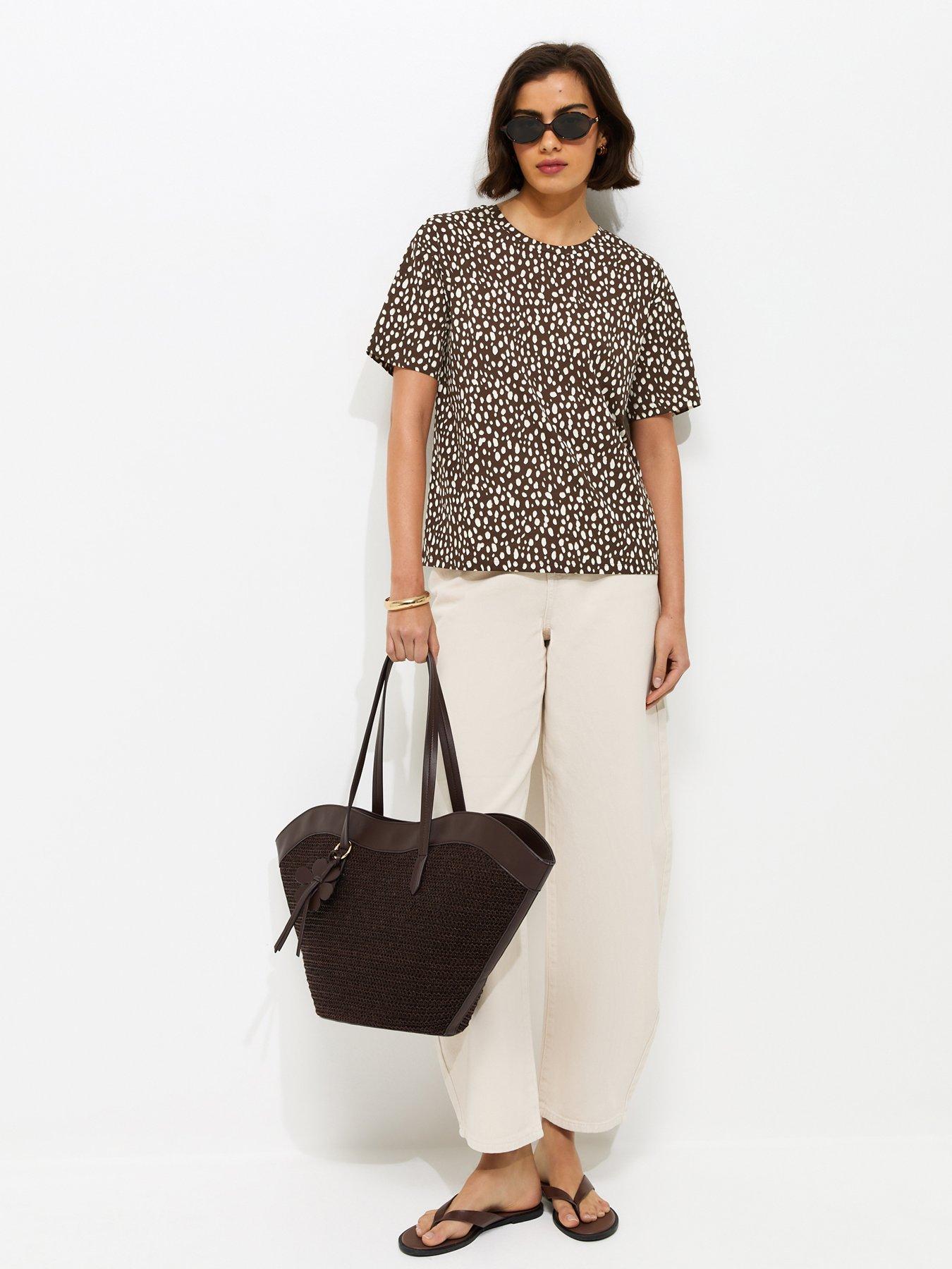 Image 3 of 5 of New Look Abstract Spot Print Easy T-Shirt - Brown