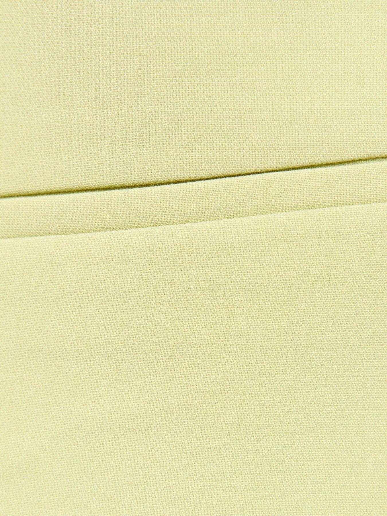 Image 5 of 5 of New Look Cropped Blazer - Light Green