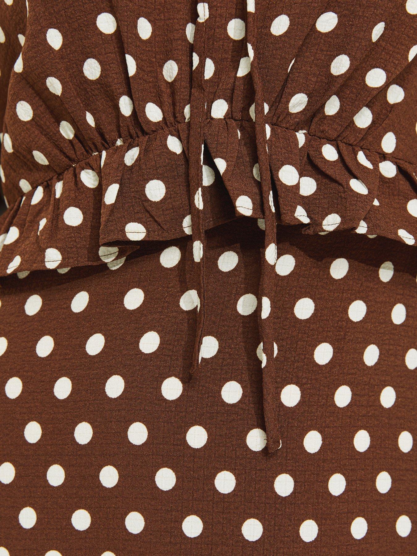 New Look Polka Dot Short Sleeve Keyhole Midi Dress - Brown | Very