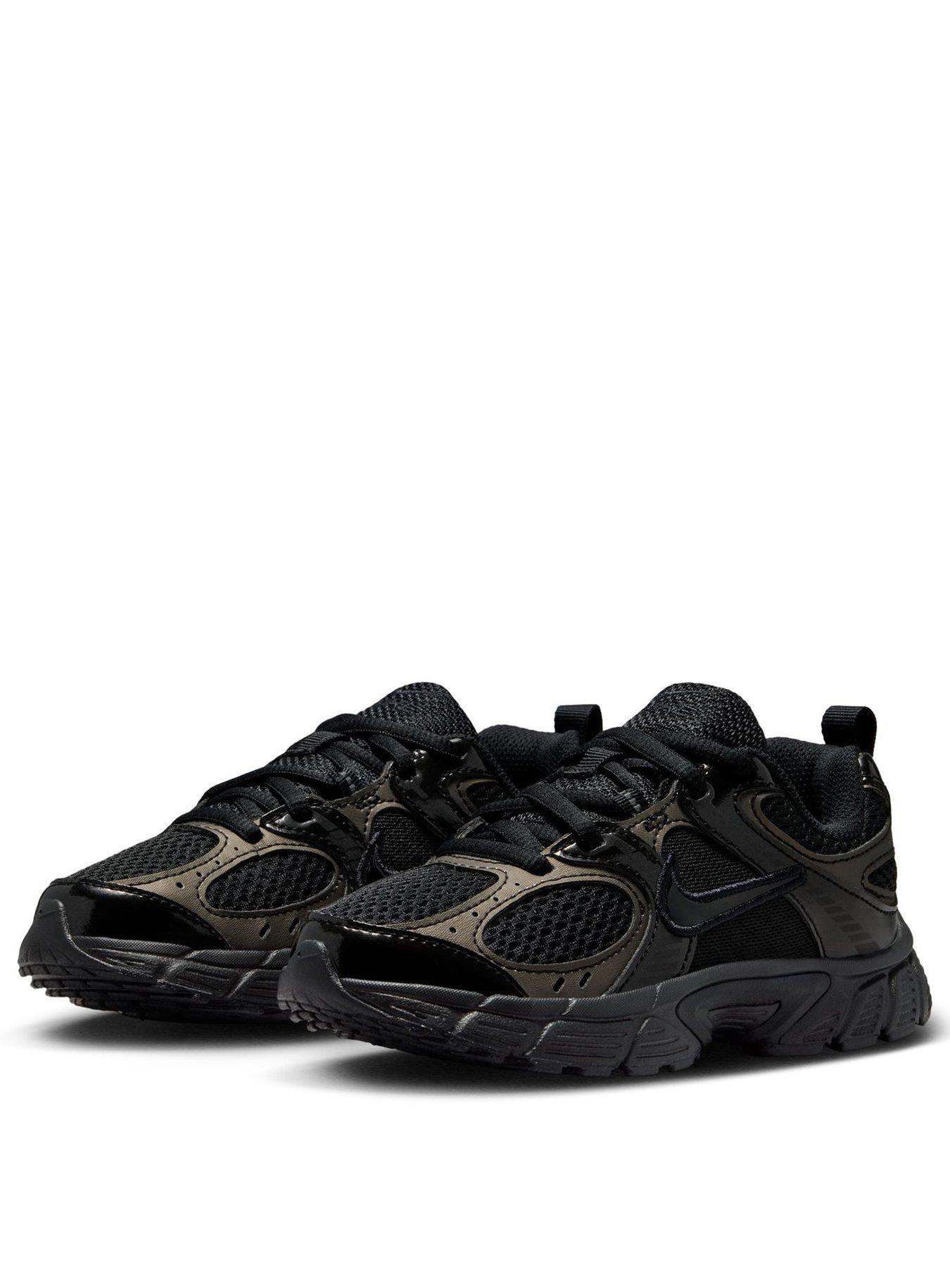 Image 2 of 6 of Nike Little Kids V5 RNR Cushioned Grip Trainers - Black