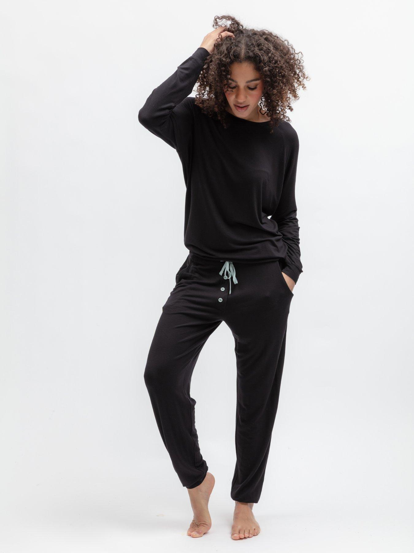 Image 3 of 4 of Cyberjammies Grace Black Slouch Jersey L/Slv Pyjama Top &amp; Bottom Set