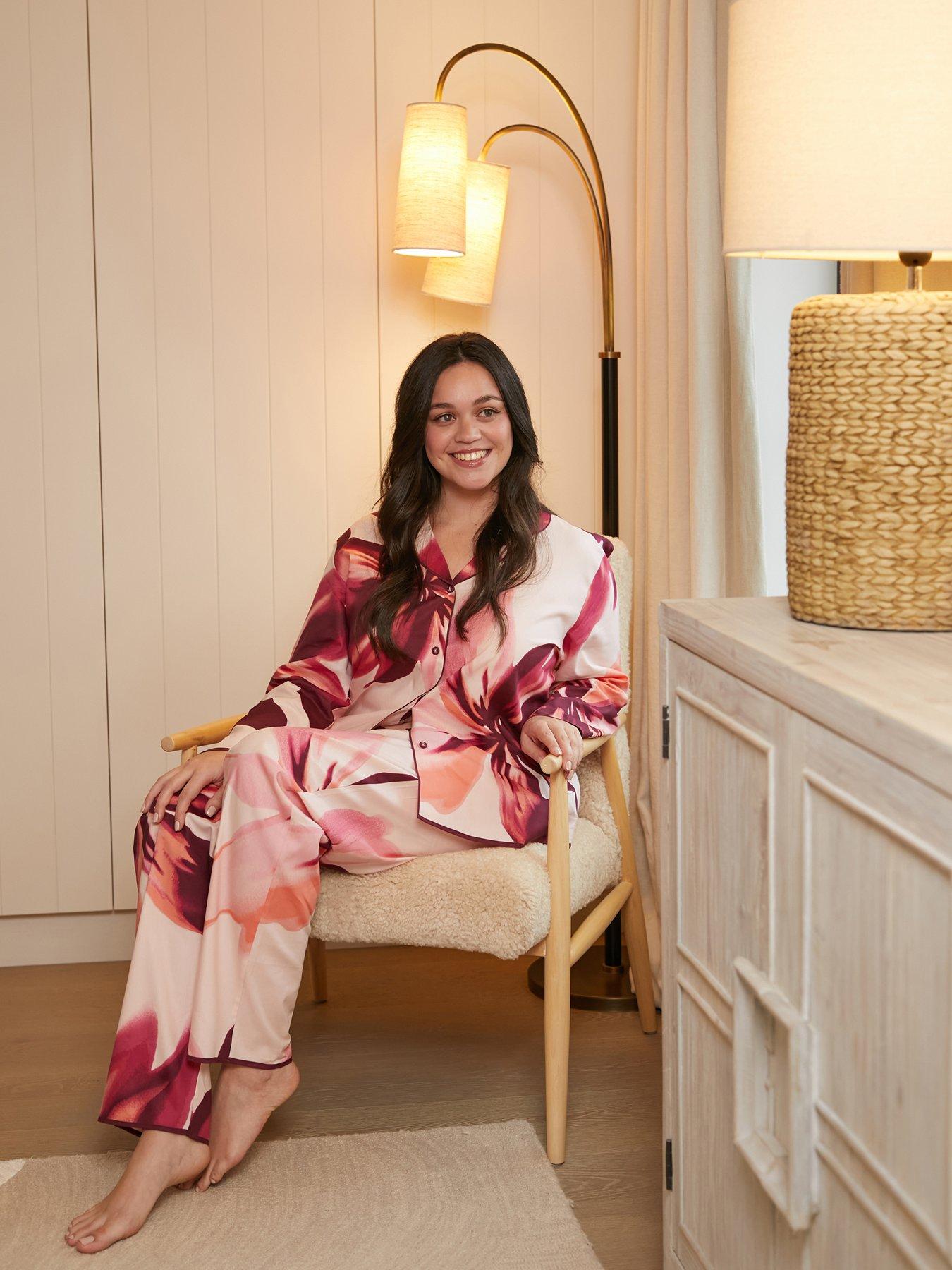 Cyberjammies Blush Botanica Peach Floral Print L/Slv Pyjama Top  &  Bottoms Set