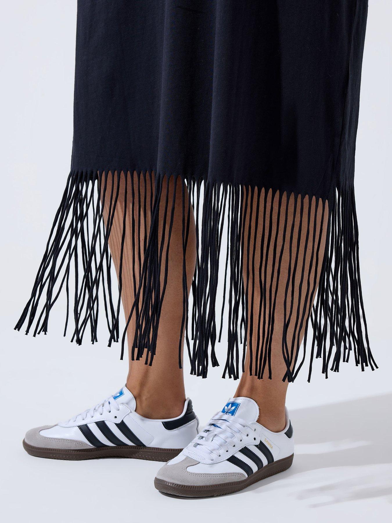 Image 4 of 4 of Yours Curve Tassel Beach Dress - Black