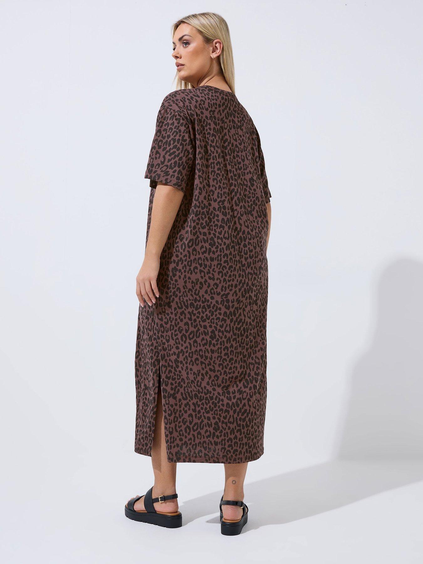 Image 2 of 5 of Yours Curve Leopard Print Maxi Dress - Brown