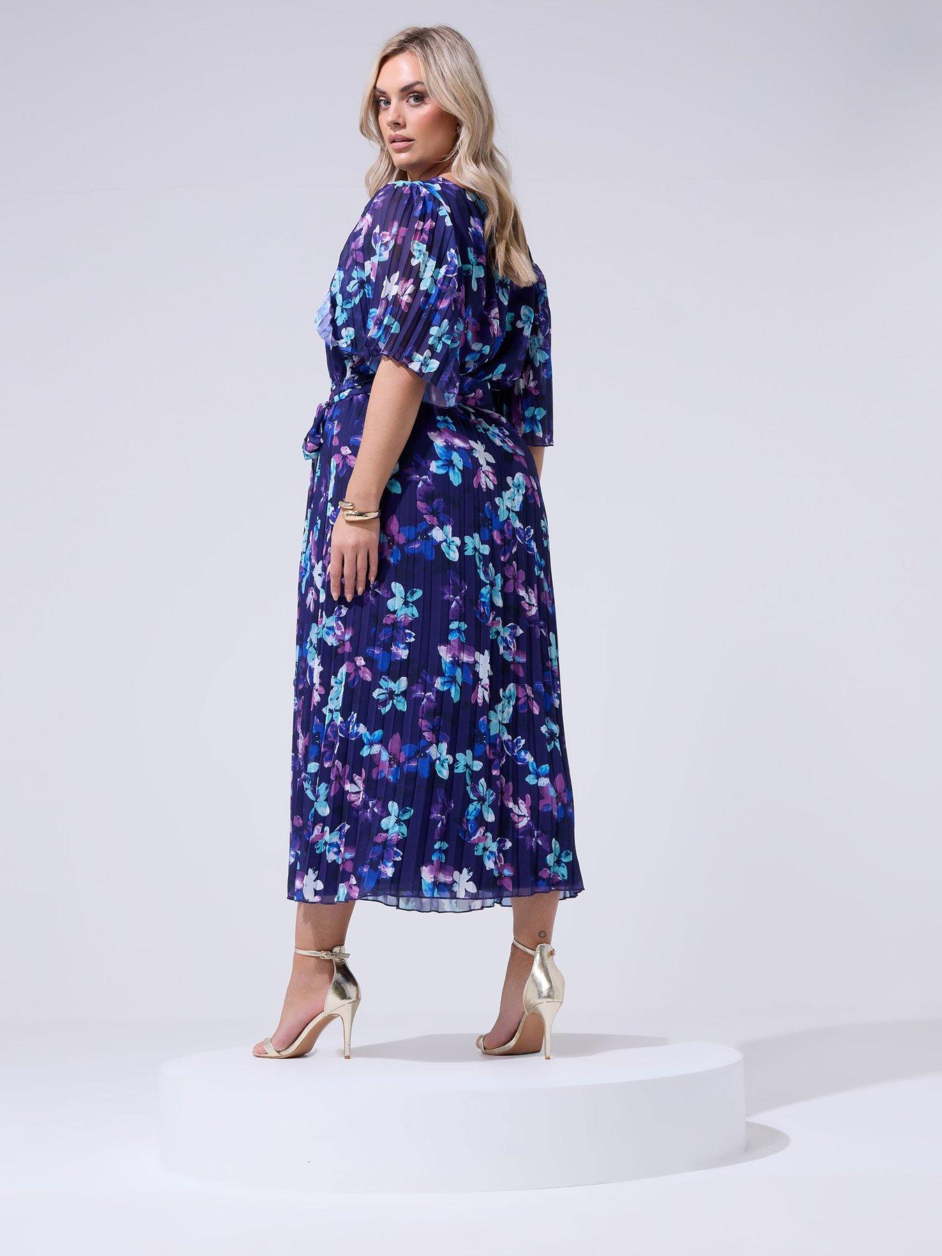 Image 2 of 4 of Yours Curve Floral Pleated Maxi Dress