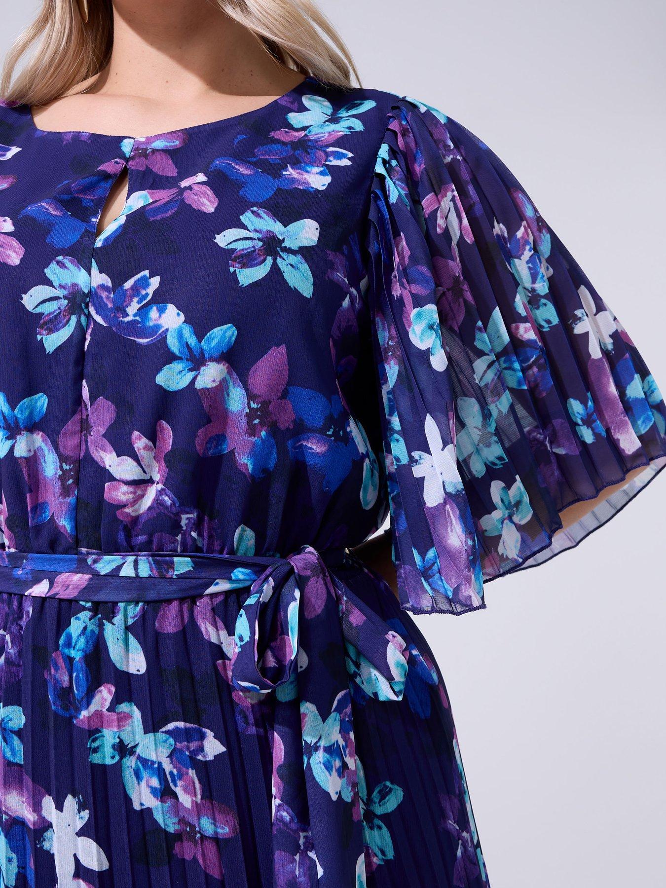 Image 4 of 4 of Yours Curve Floral Pleated Maxi Dress