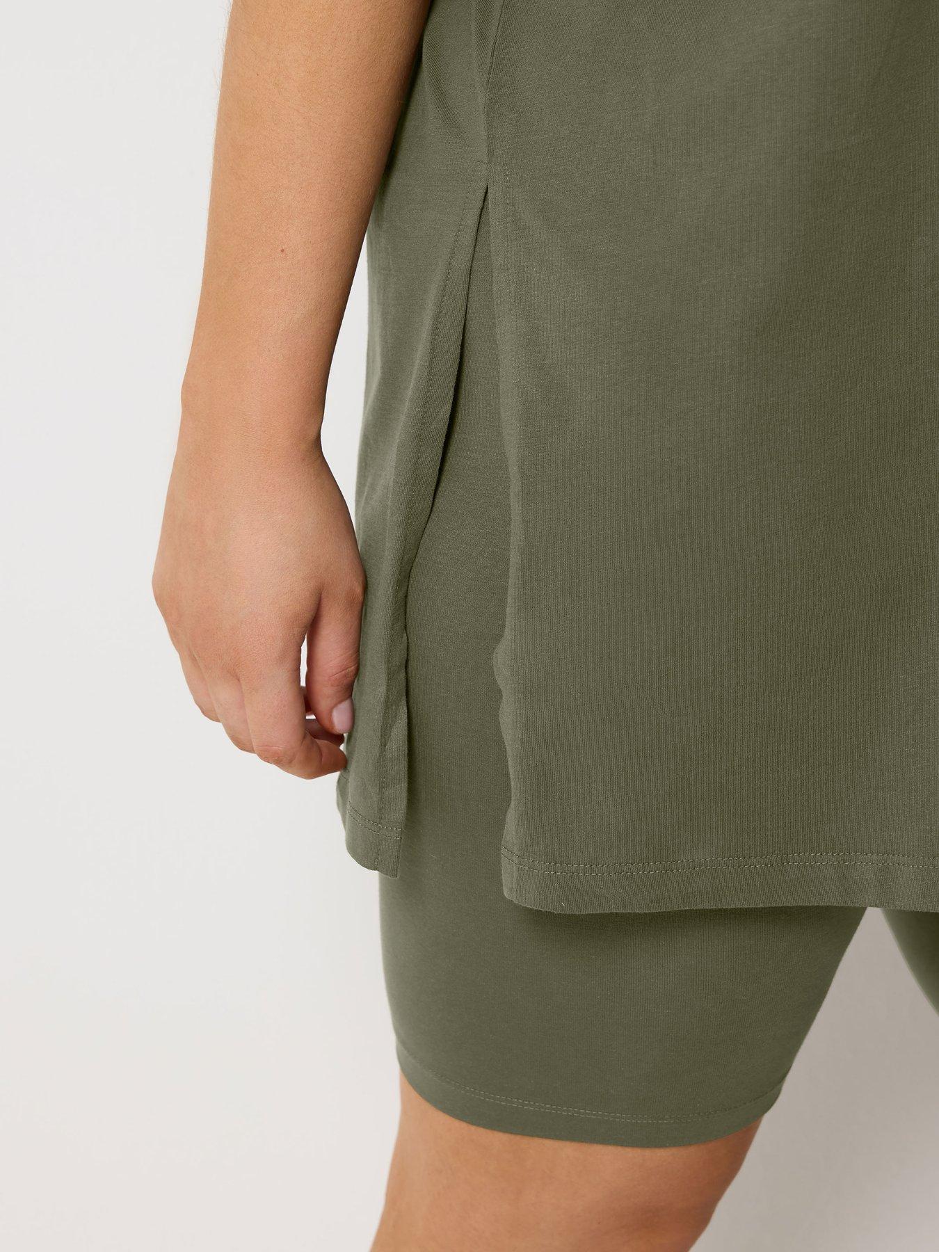 Image 4 of 4 of Yours Curve Side Split Longline T-Shirt - Green