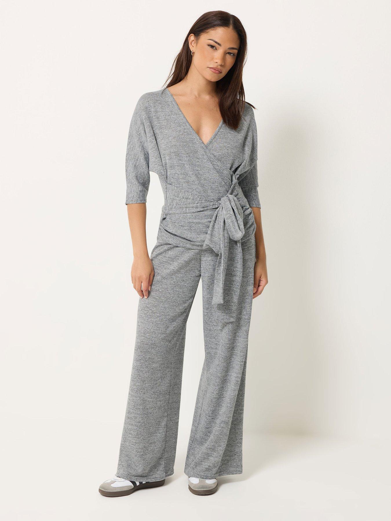 Image 3 of 5 of PixieGirl Petite 3/4 Sleeve Ballet Wrap Top
