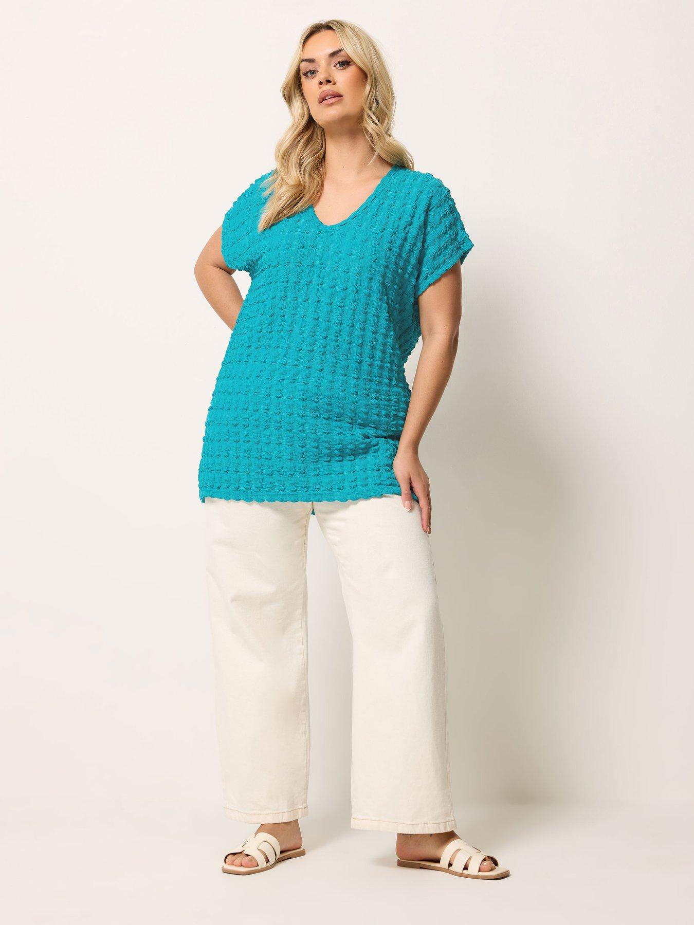 Image 3 of 5 of Yours Curve Bubble Textured T-Shirt - Teal Blue