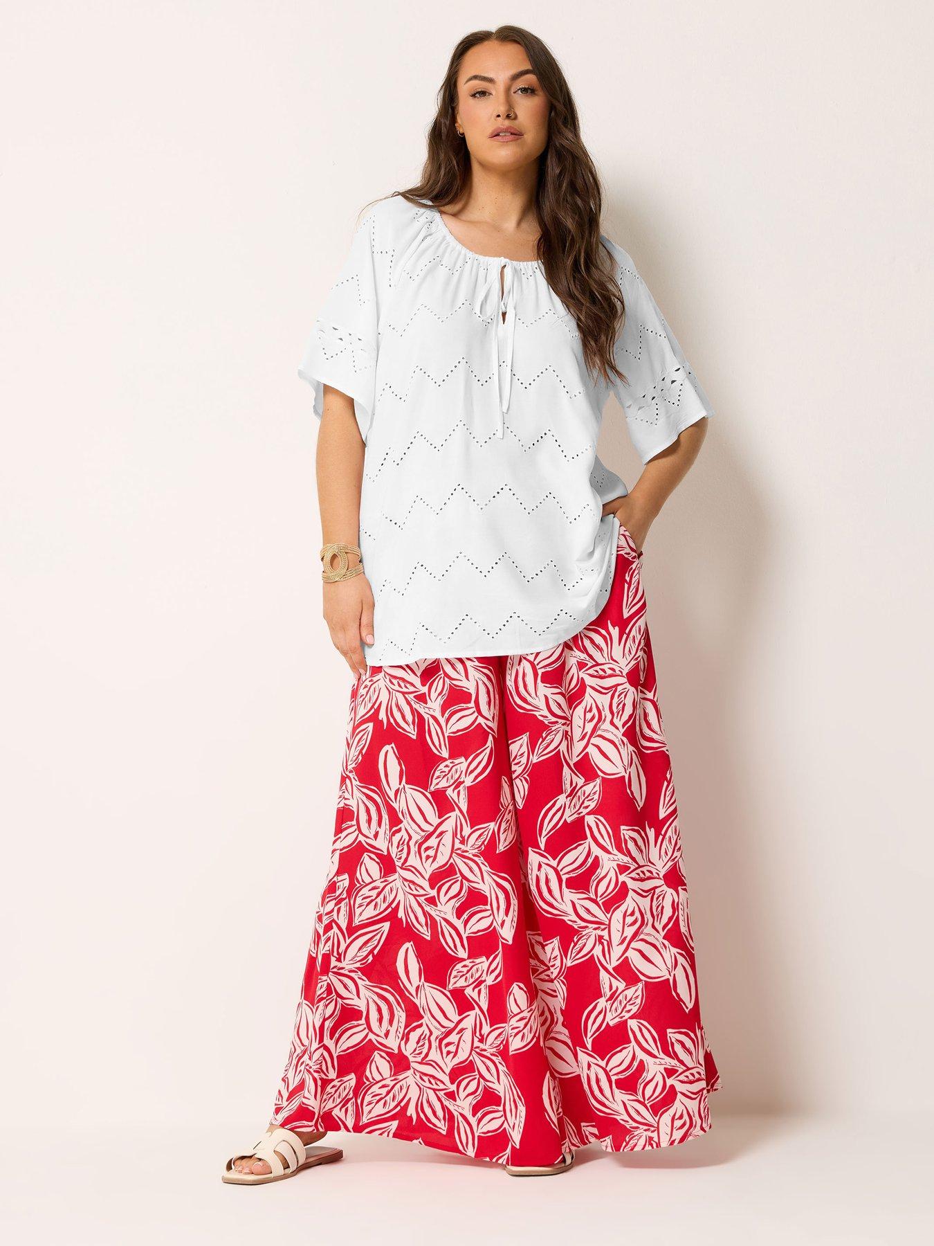 Image 3 of 5 of Yours Curve Broderie Scallop Blouse
