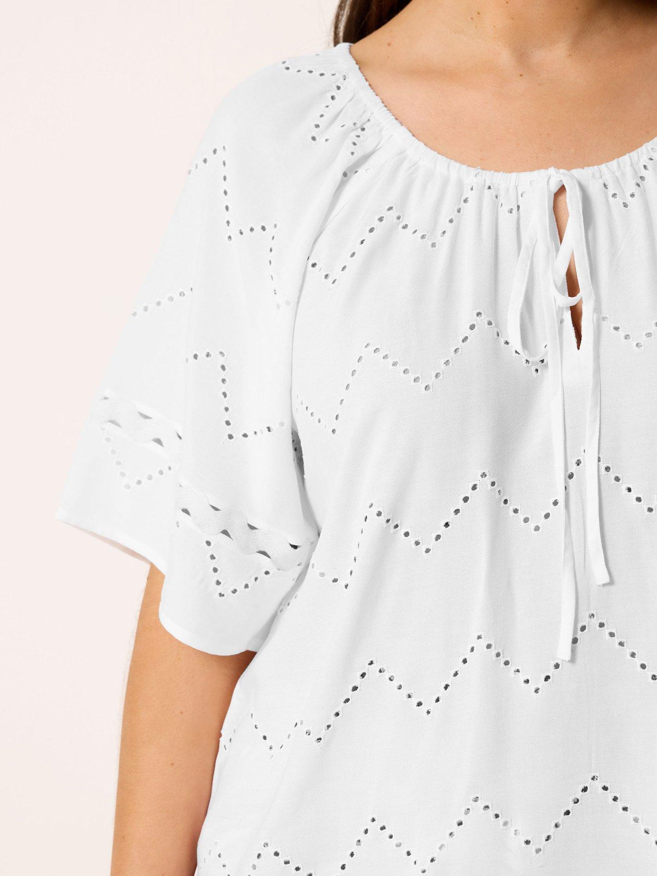 Image 4 of 5 of Yours Curve Broderie Scallop Blouse