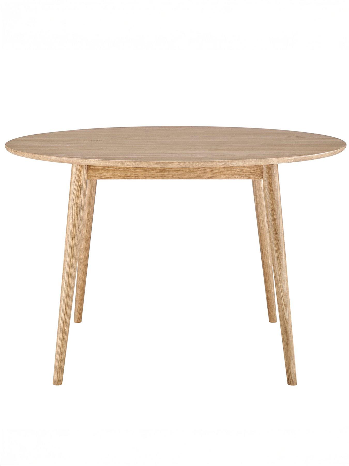 Image 6 of 7 of Dusk Heidi Solid Oak 4-6 Seater Round Dining Table - Natural