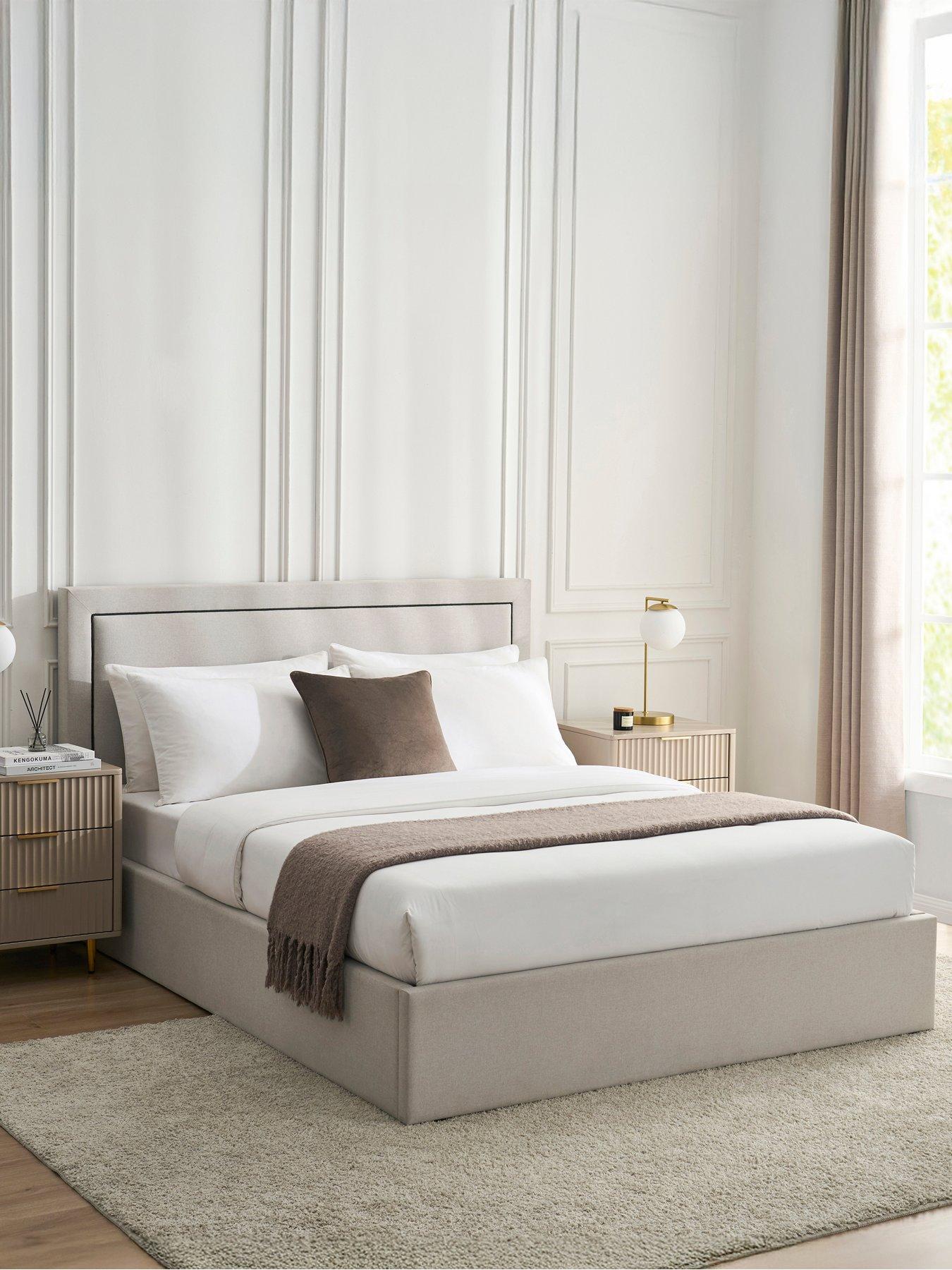 Dusk Windsor Natural/black Ottoman Storage Bed - Double