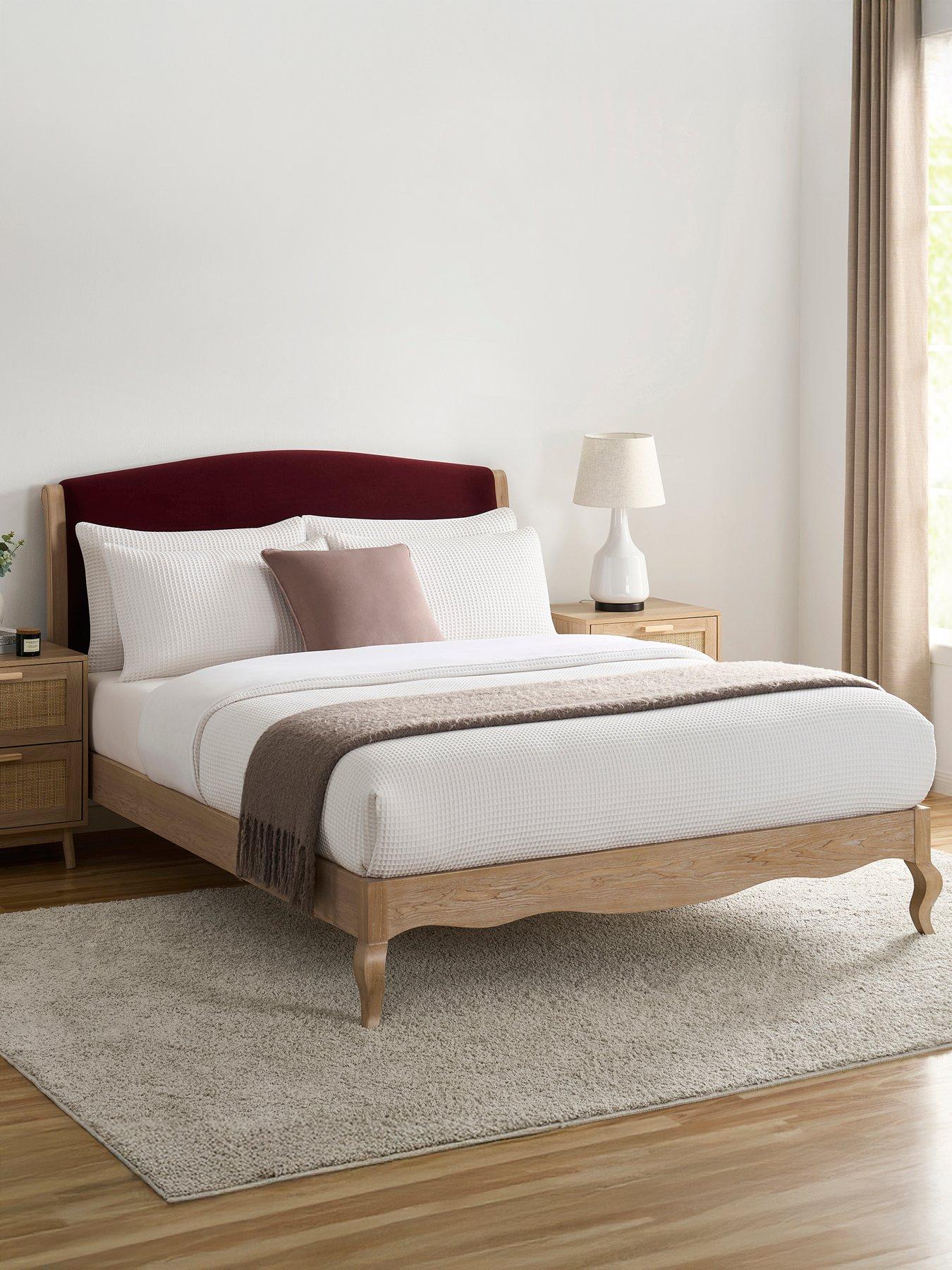 Dusk Chambery Berry Bed - Super King