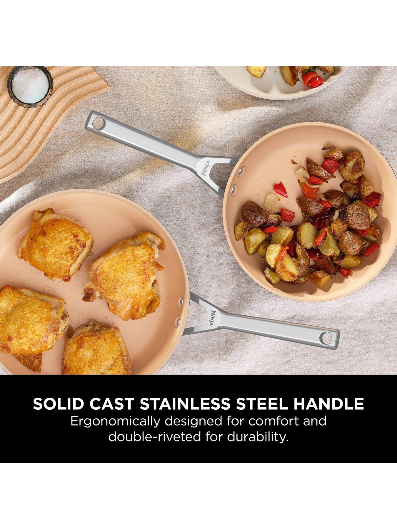 Image 6 of 6 of NINJA Extended Life Ceramic 26cm Saute Pan Cw90126eui