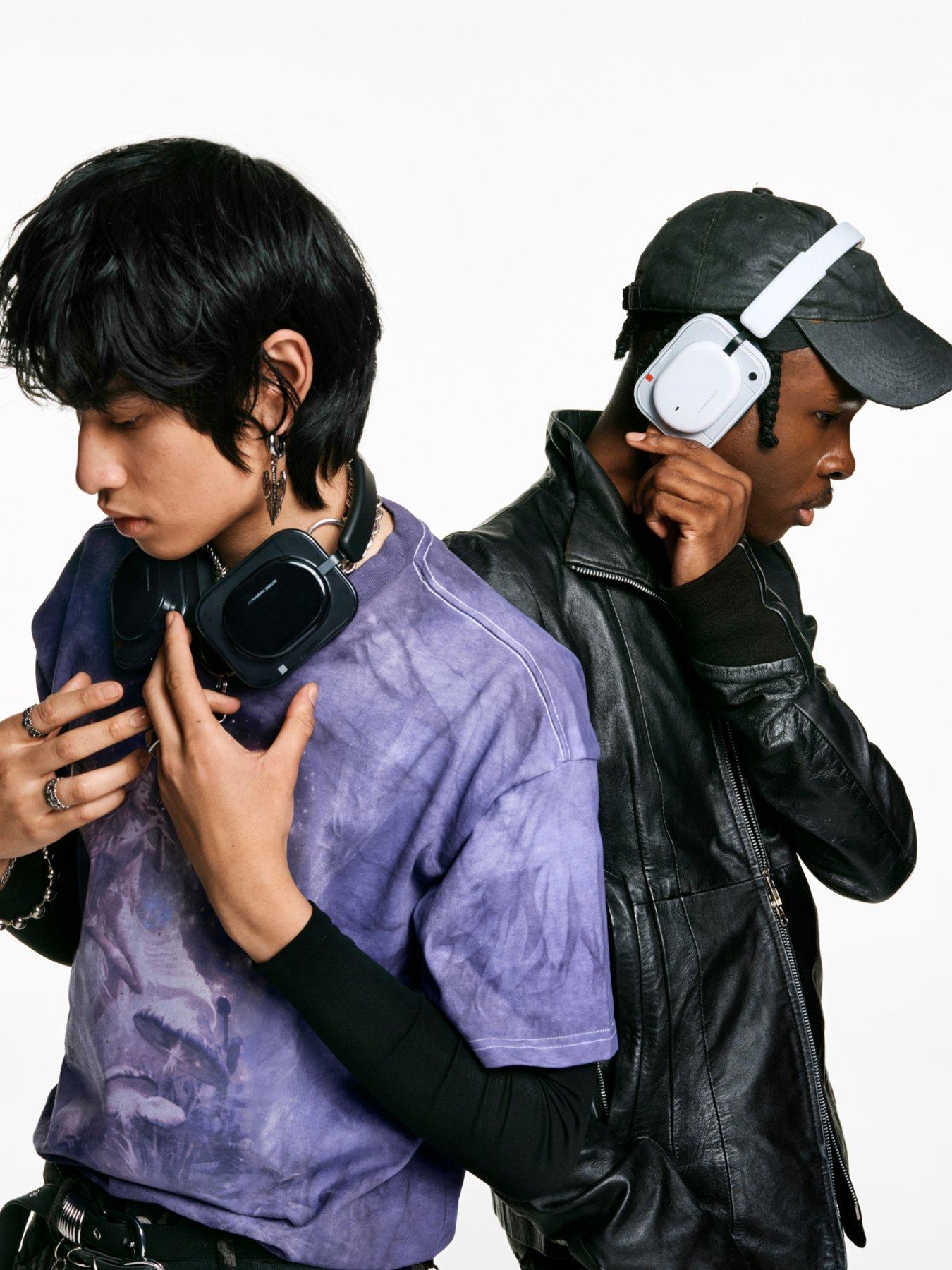 Image 6 of 8 of Nothing Headphone(a)