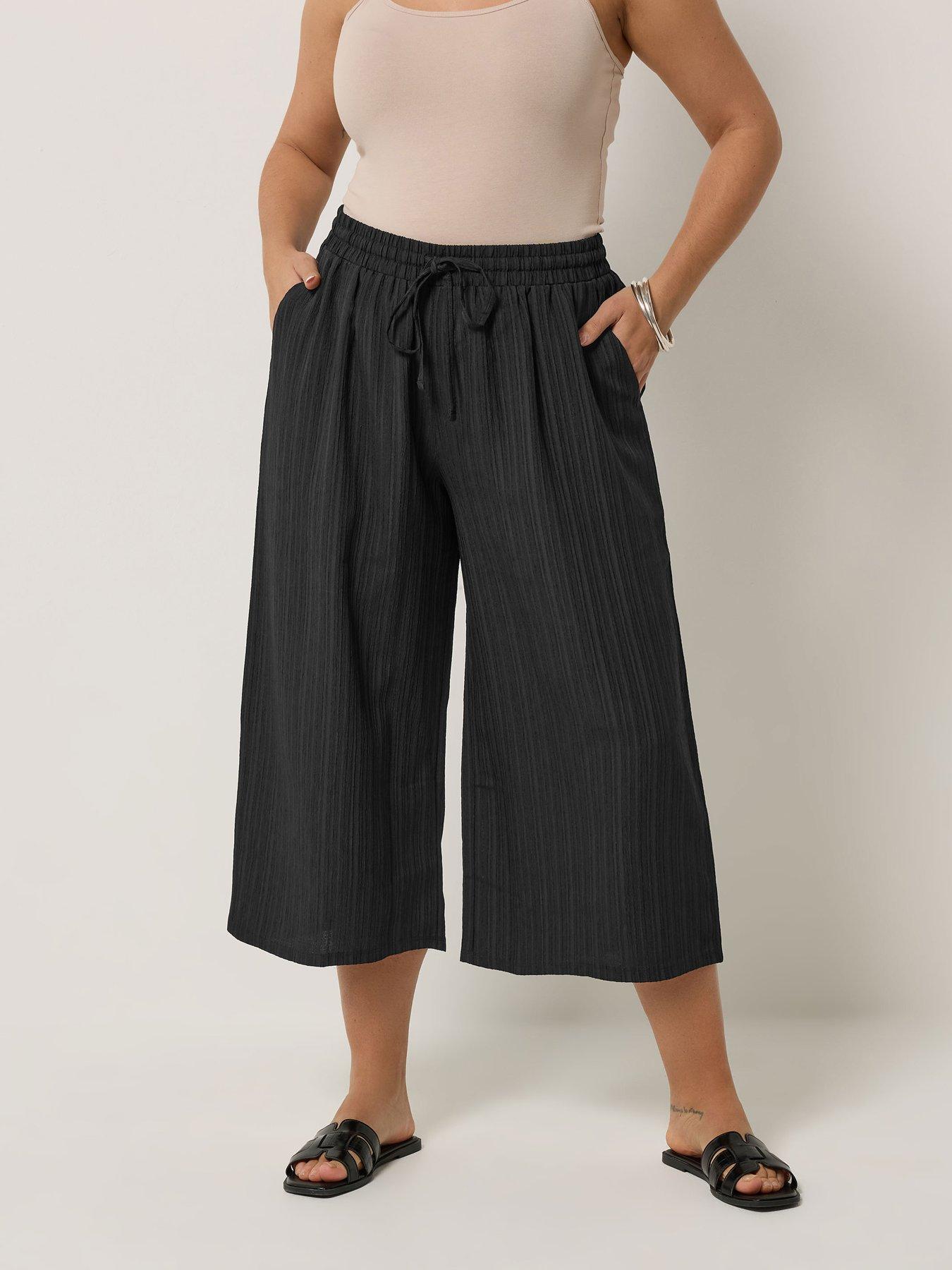 Yours Curve Crochet Side Crop Trousers - Black