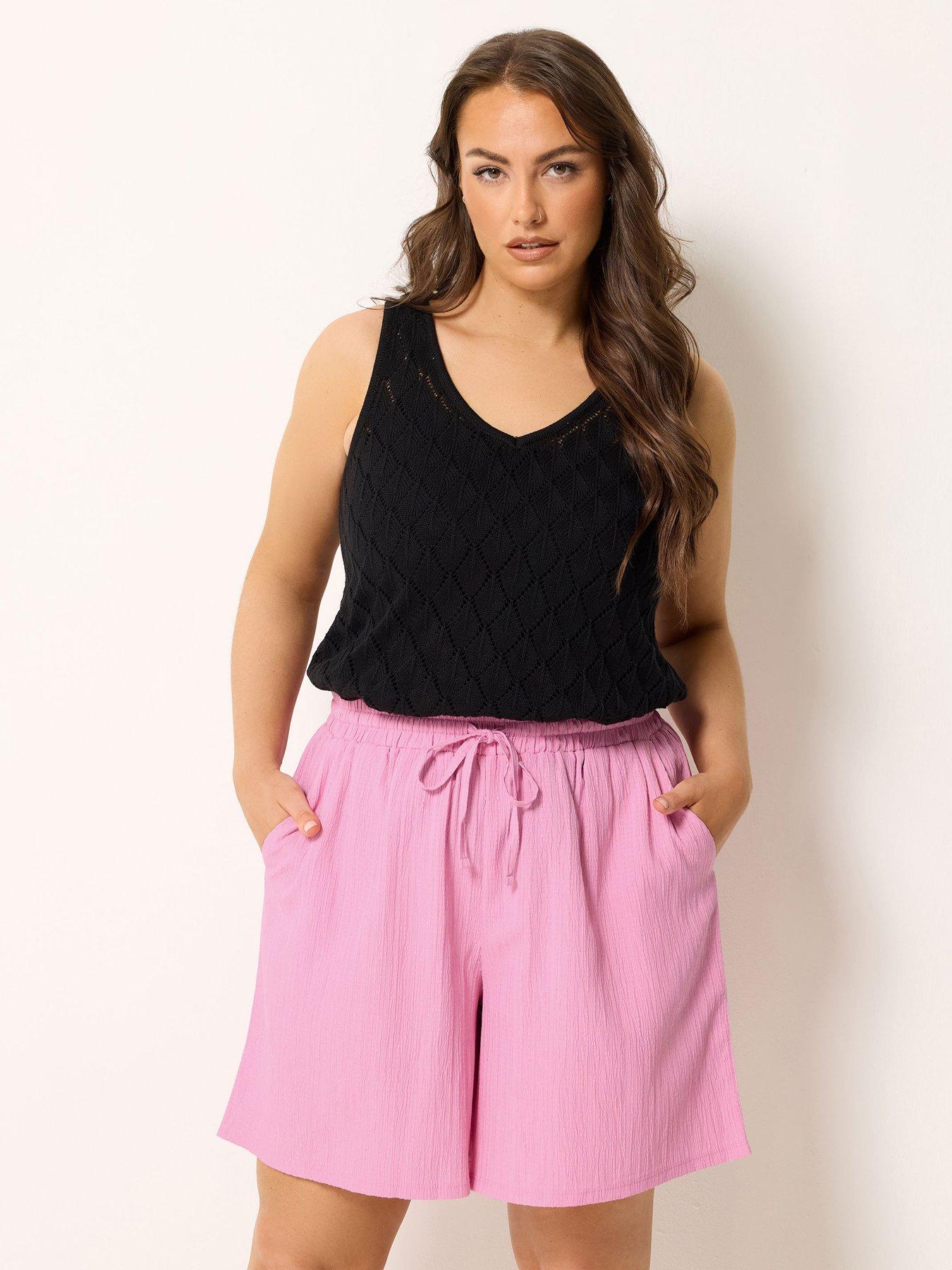 Image 1 of 5 of Yours Curve Textured Woven Shorts - Pink