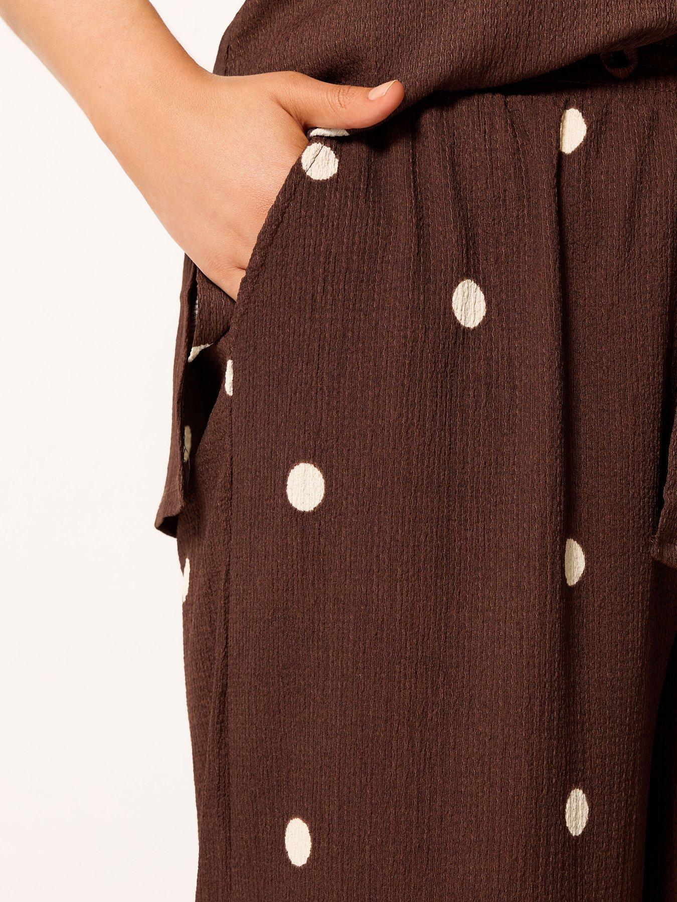 Image 4 of 4 of Yours Curve Jersey Gingham Culotte - Brown