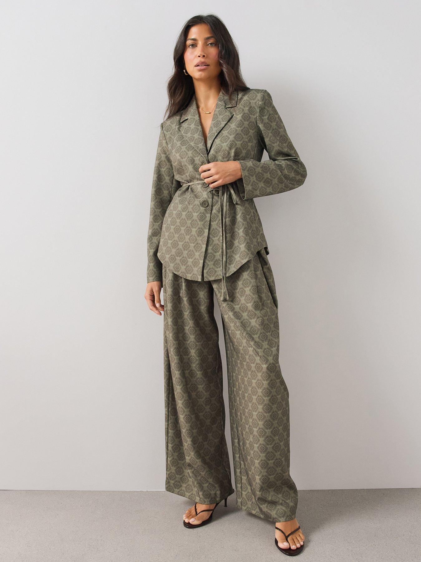 Image 3 of 7 of The Very Collection The Very Collection Womens Printed Wide Leg Co-Ord Trousers - Green