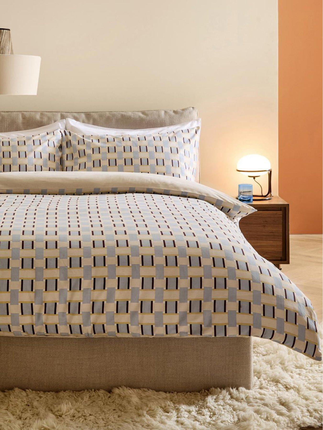Image 1 of 3 of Made Finnur Duvet Set Blue