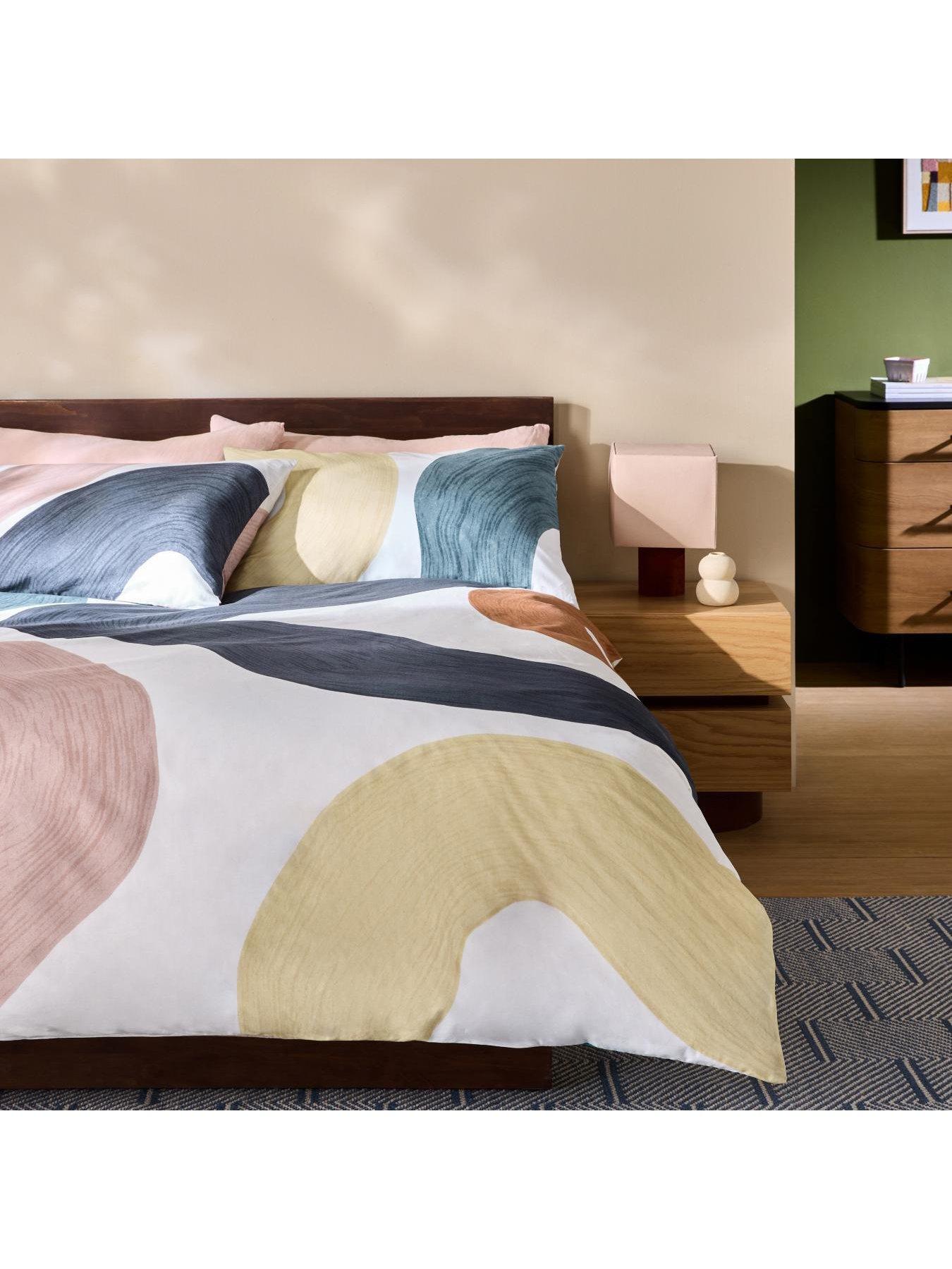 Image 1 of 3 of Made Rala Duvet Set Multi