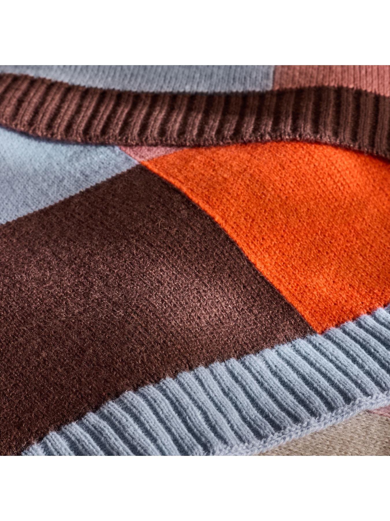 Image 4 of 6 of Made Keava 130x180 Throw Orange