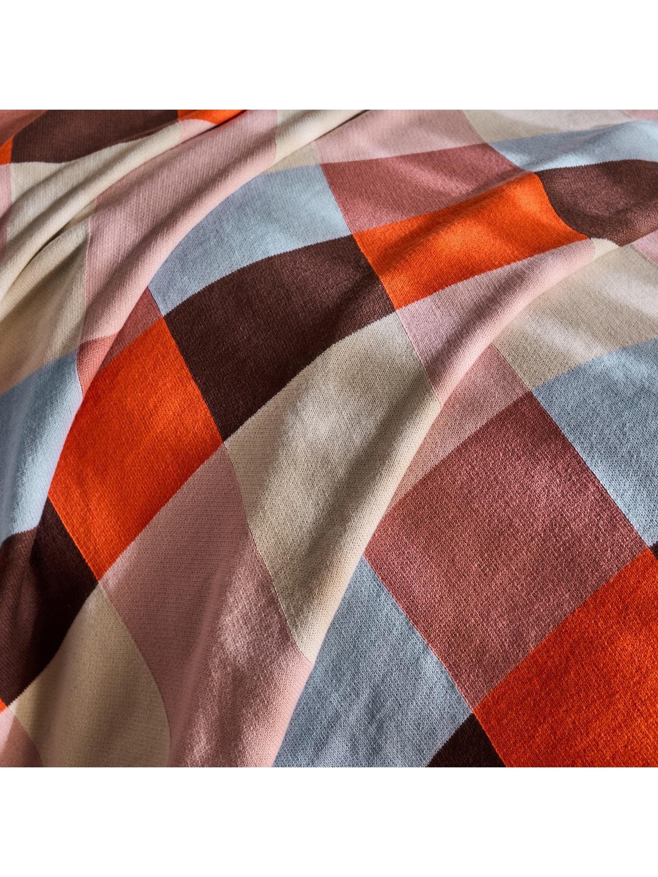 Image 5 of 6 of Made Keava 130x180 Throw Orange