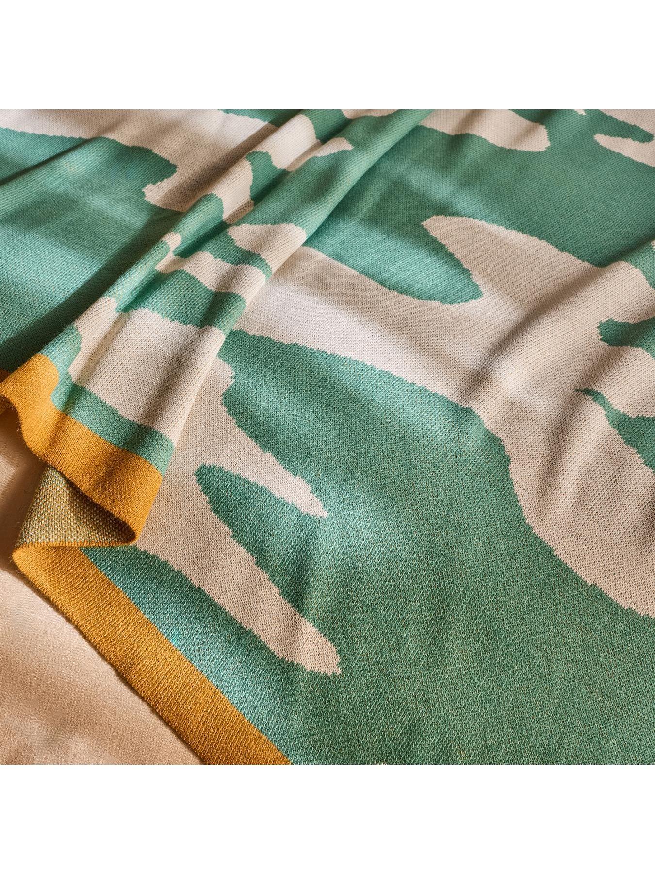 Image 3 of 6 of Made Ripple 130x180 Throw Teal