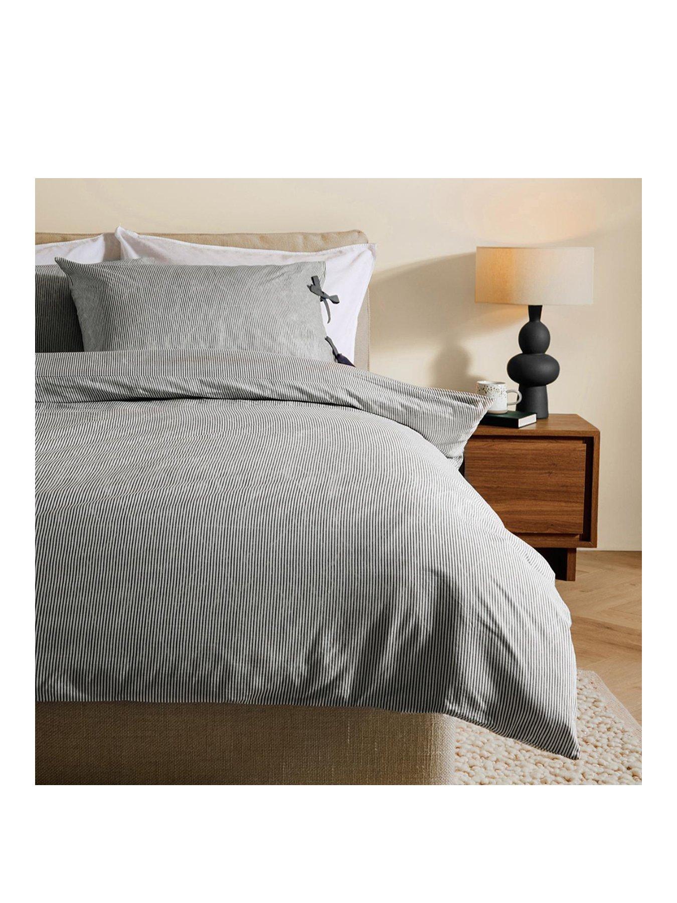 Image 2 of 3 of Made Ansel Duvet Set Grey