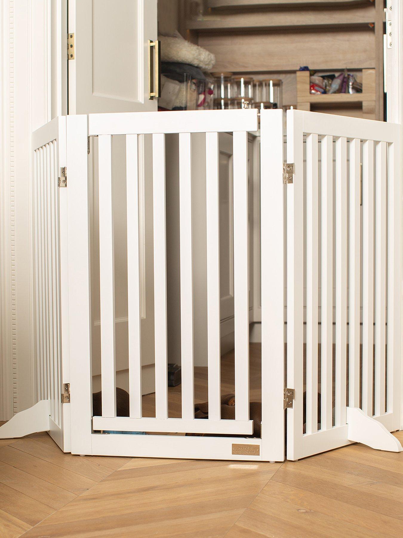 Lords and Labradors L & L Wooden Dog Gate White