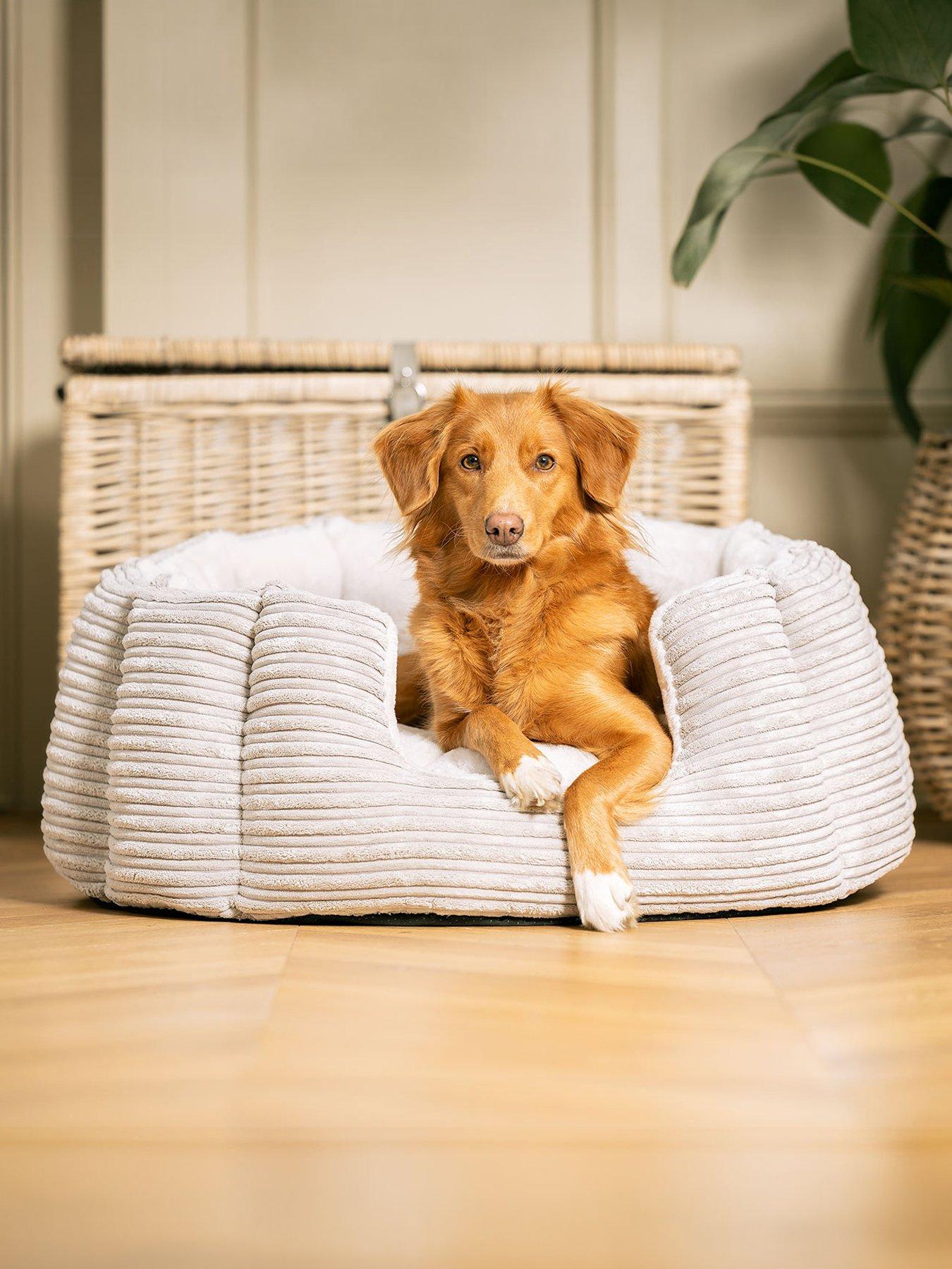 Lords and Labradors L & L High Walled Bed w/inner Light Grey L