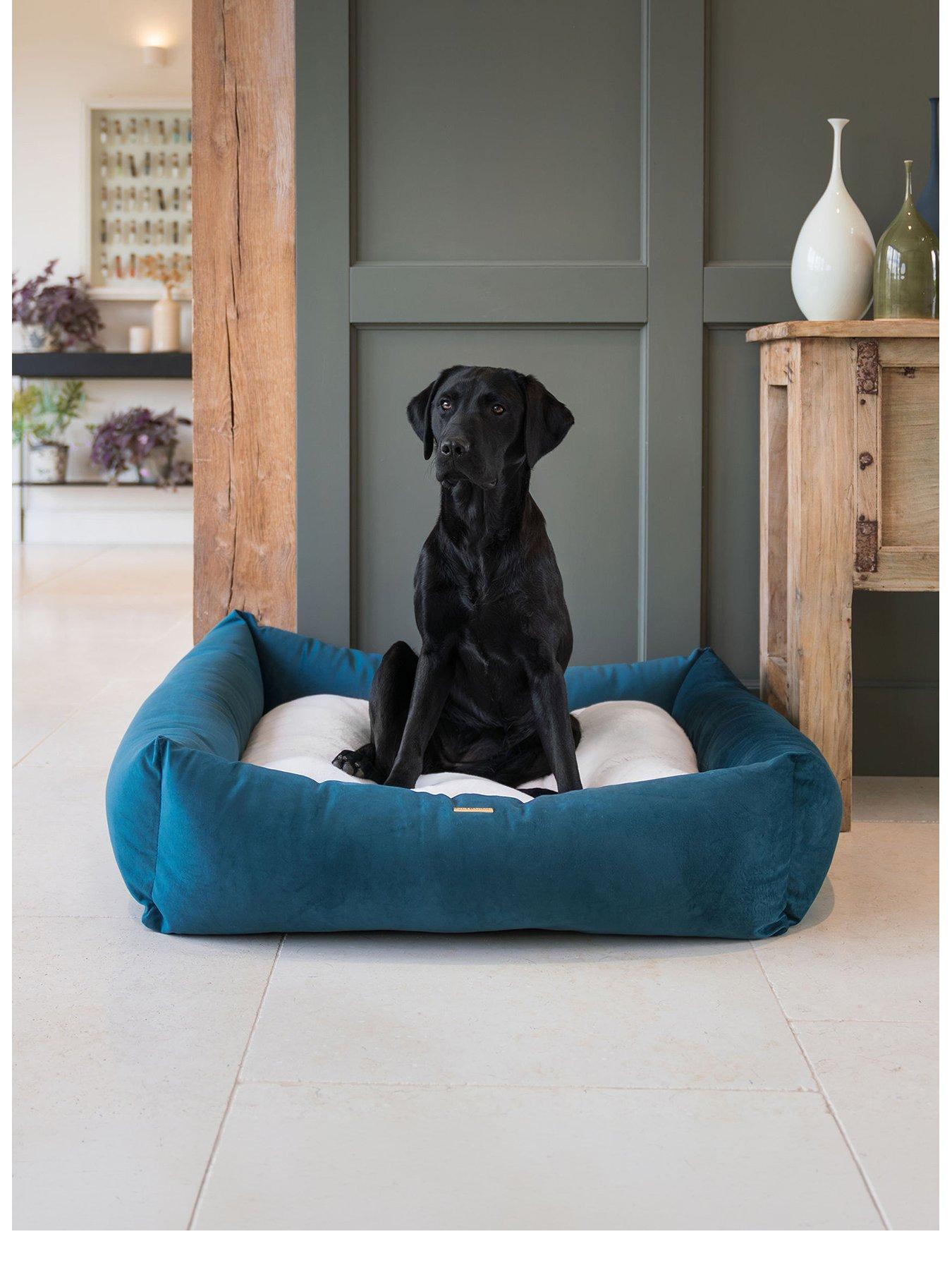 Lords And Labradors L &L Box Bed W/Inner Velvet Marine M