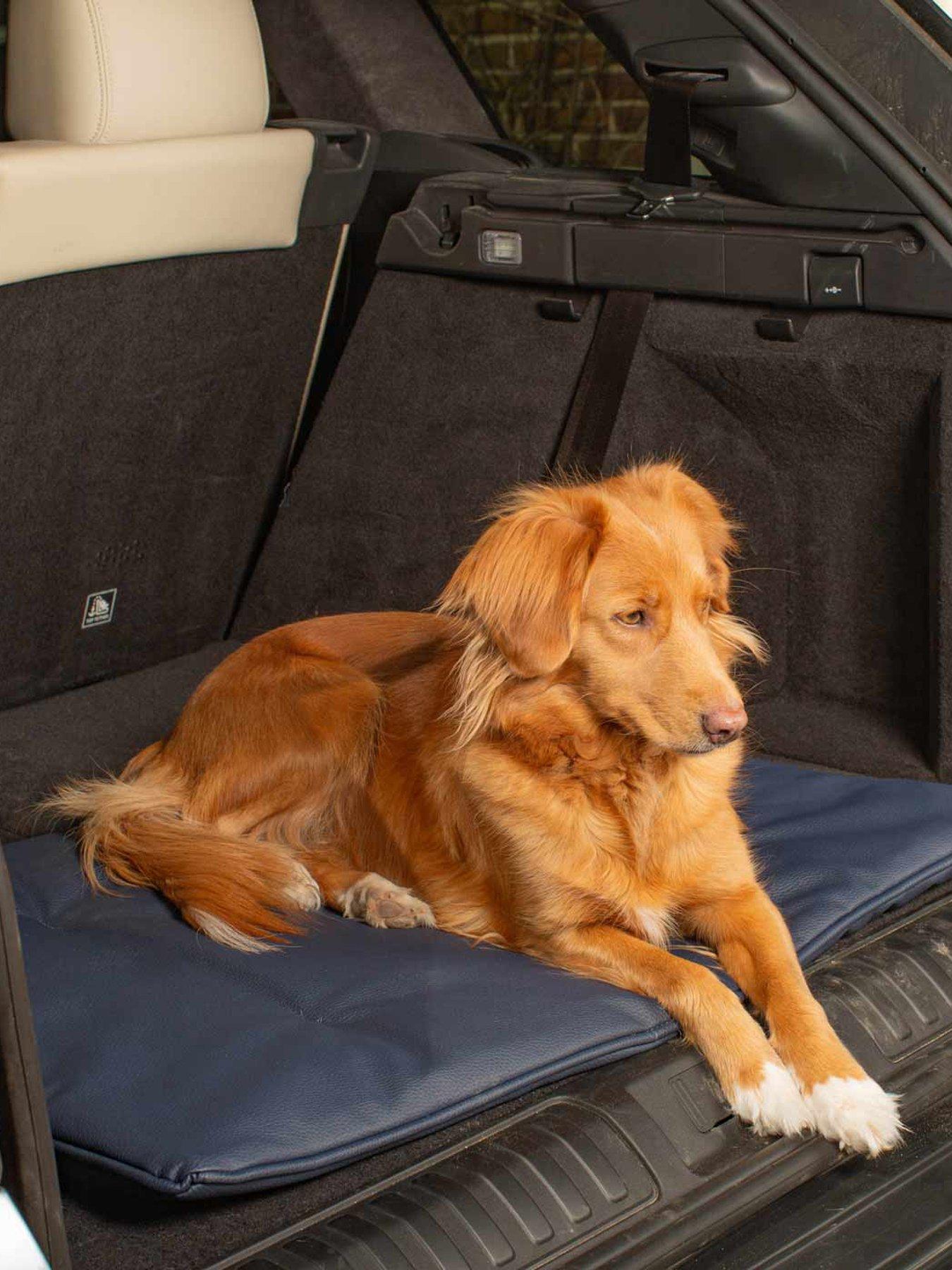 Lords and Labradors L & L Travel Mat Rhino Leather Pacific Navy XXL