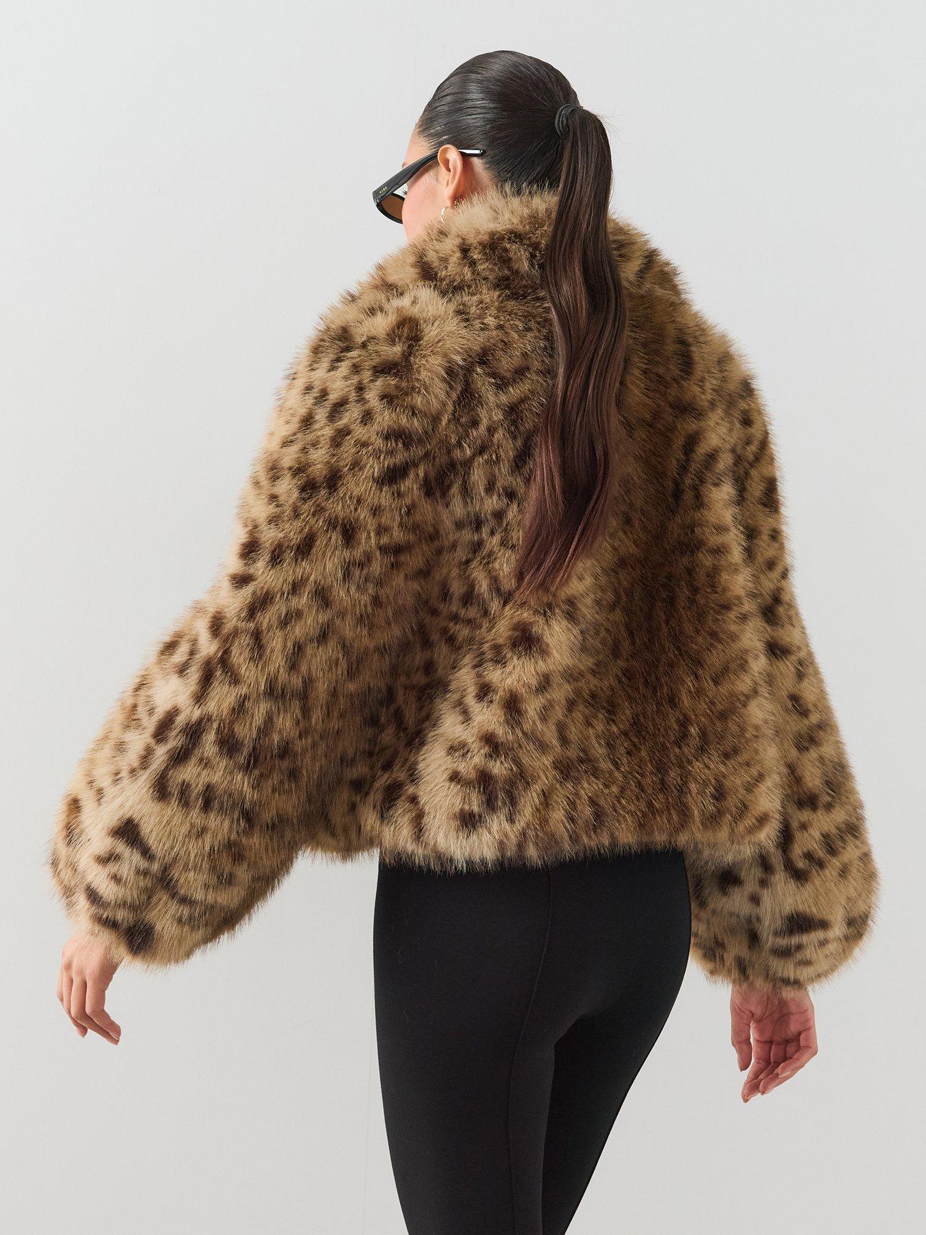 Image 2 of 7 of The Very Collection Womens Volume Sleeve Faux Fur Leopard Jacket - Print
