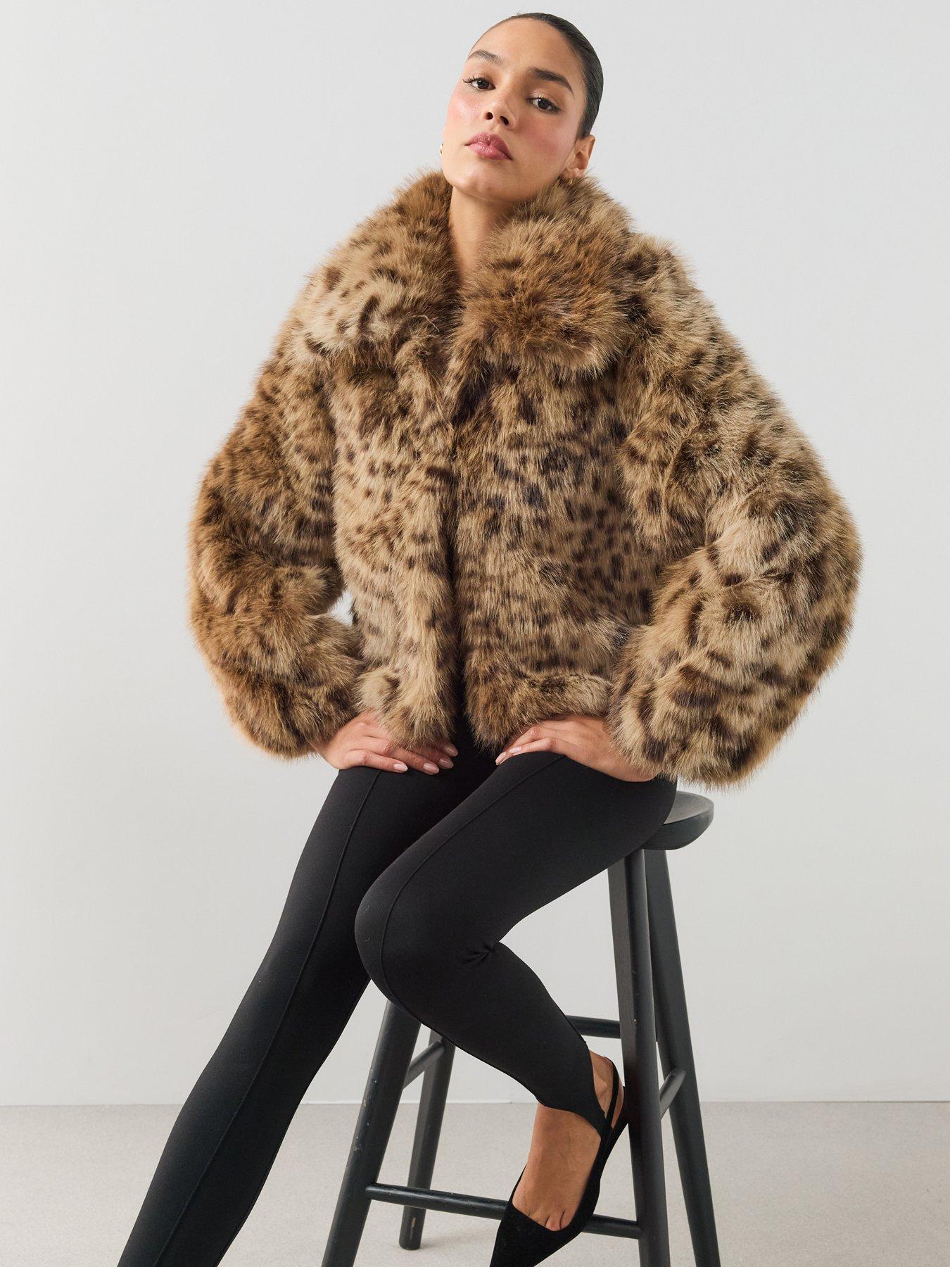 Image 6 of 7 of The Very Collection Womens Volume Sleeve Faux Fur Leopard Jacket - Print