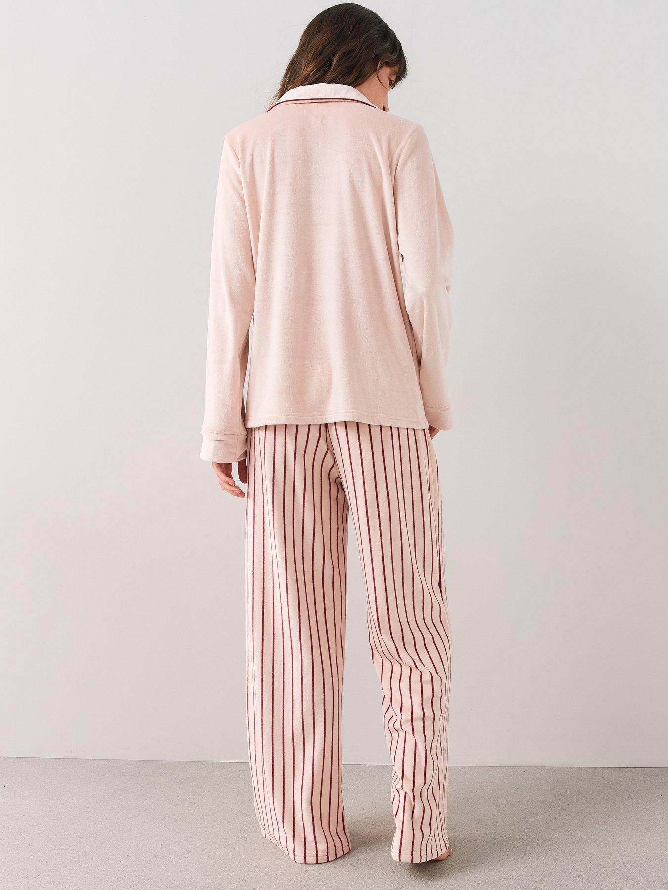 Image 2 of 7 of The Very Collection Fleece Revere Pyjama Set - Pink/Burgundy