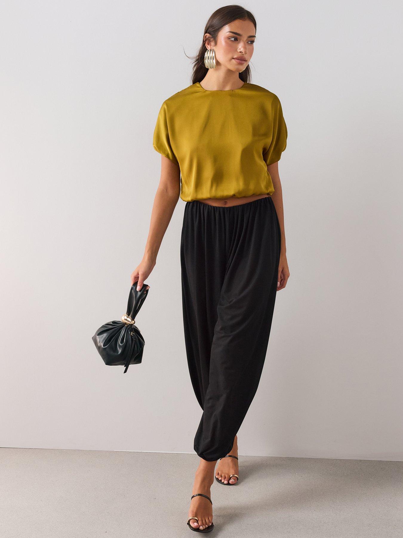 Image 3 of 6 of The Very Collection Womens Bubble Hem Satin Blouse - Green