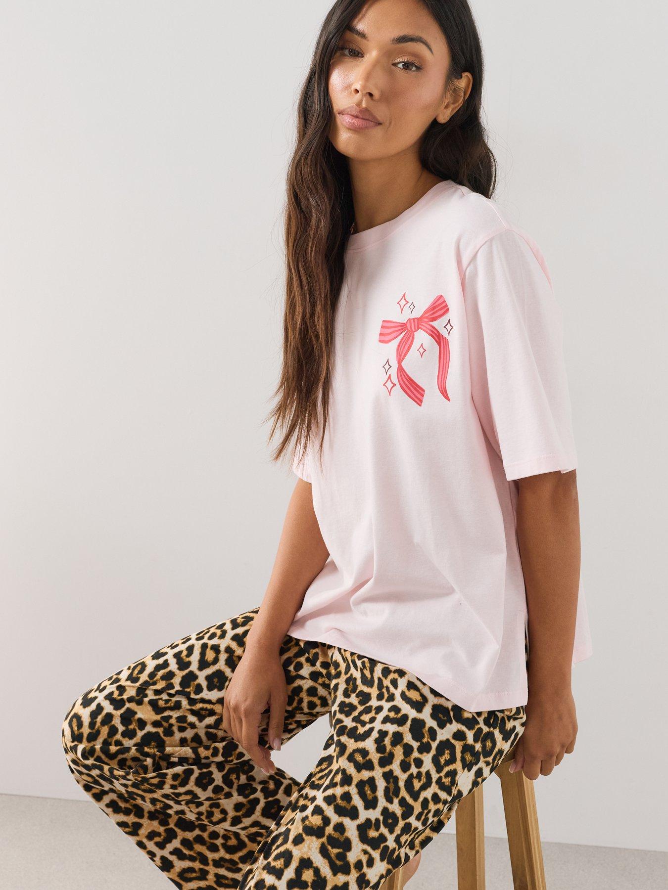 Image 4 of 7 of The Very Collection Cotton Rich Oversized Graphic Pyjama Set - Pink/Leopard