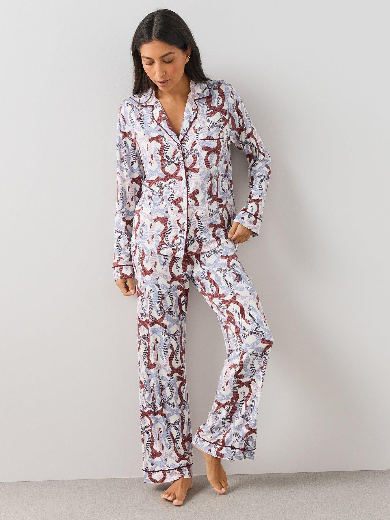 Image 3 of 6 of The Very Collection Jersey Revere Bow Print Pyjama Set - Multi