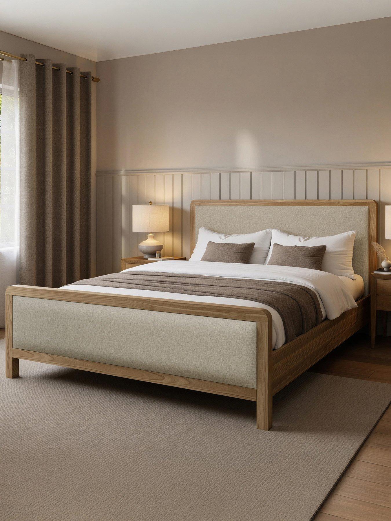 XR Living Leonie Wooden Shadow Ottoman Bed - Double - Oak/natural