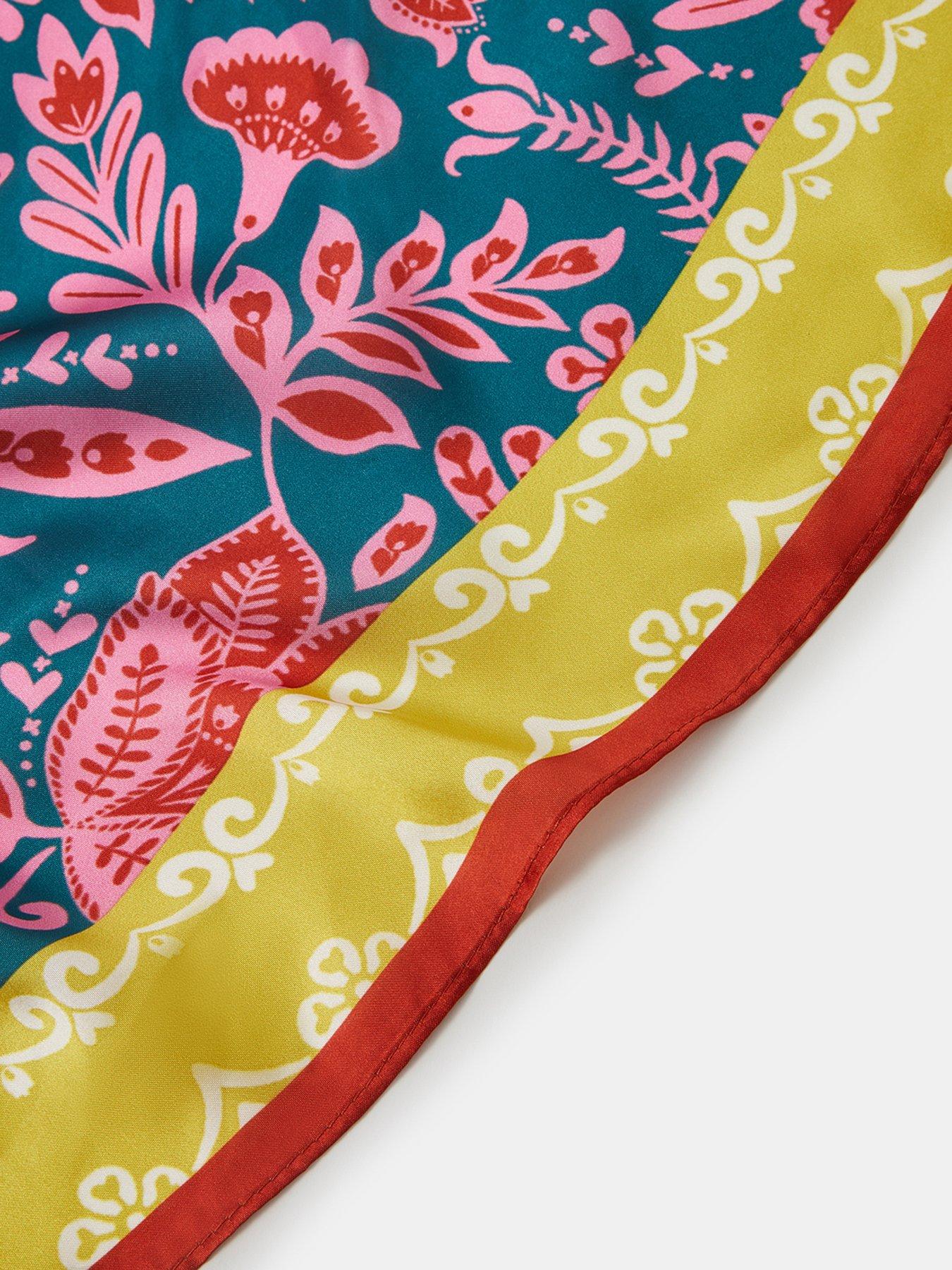 Image 3 of 3 of Accessorize Tropics Print Satin Squar