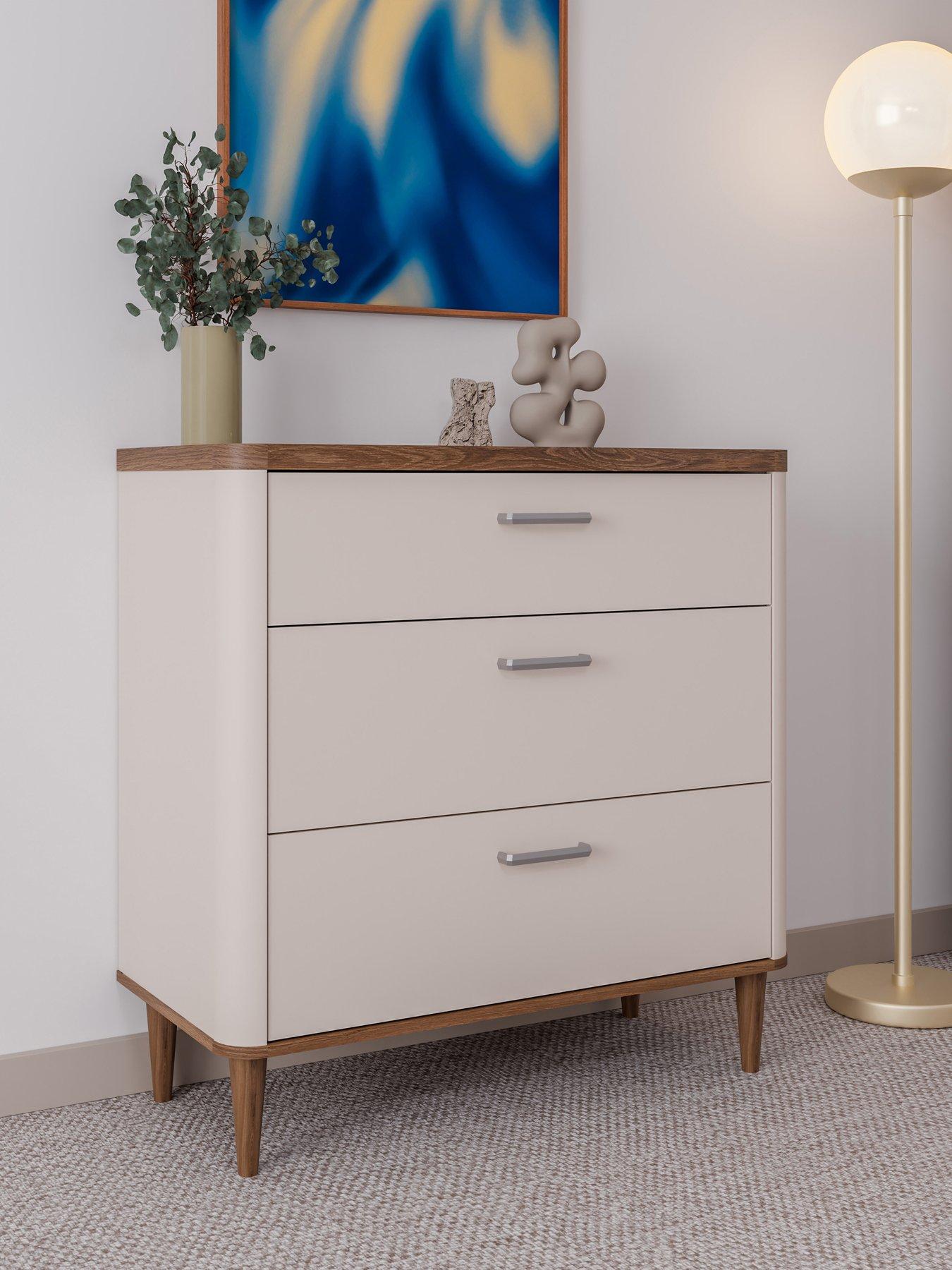 Lacetti 3 Drawer Chest
